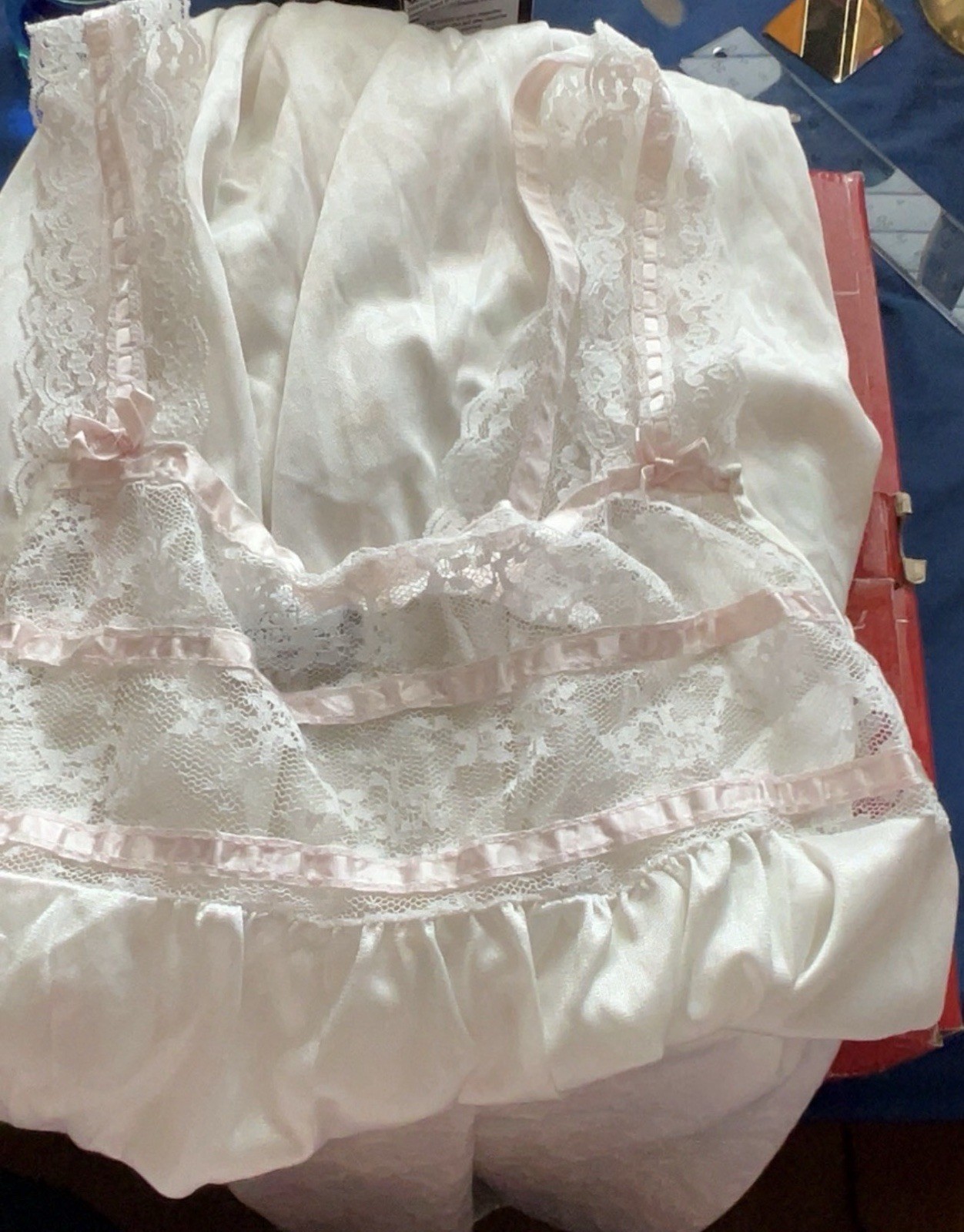 Vintage Soft Moments New York Nightgown Size M White Lace Pink Ribbons Long 1970