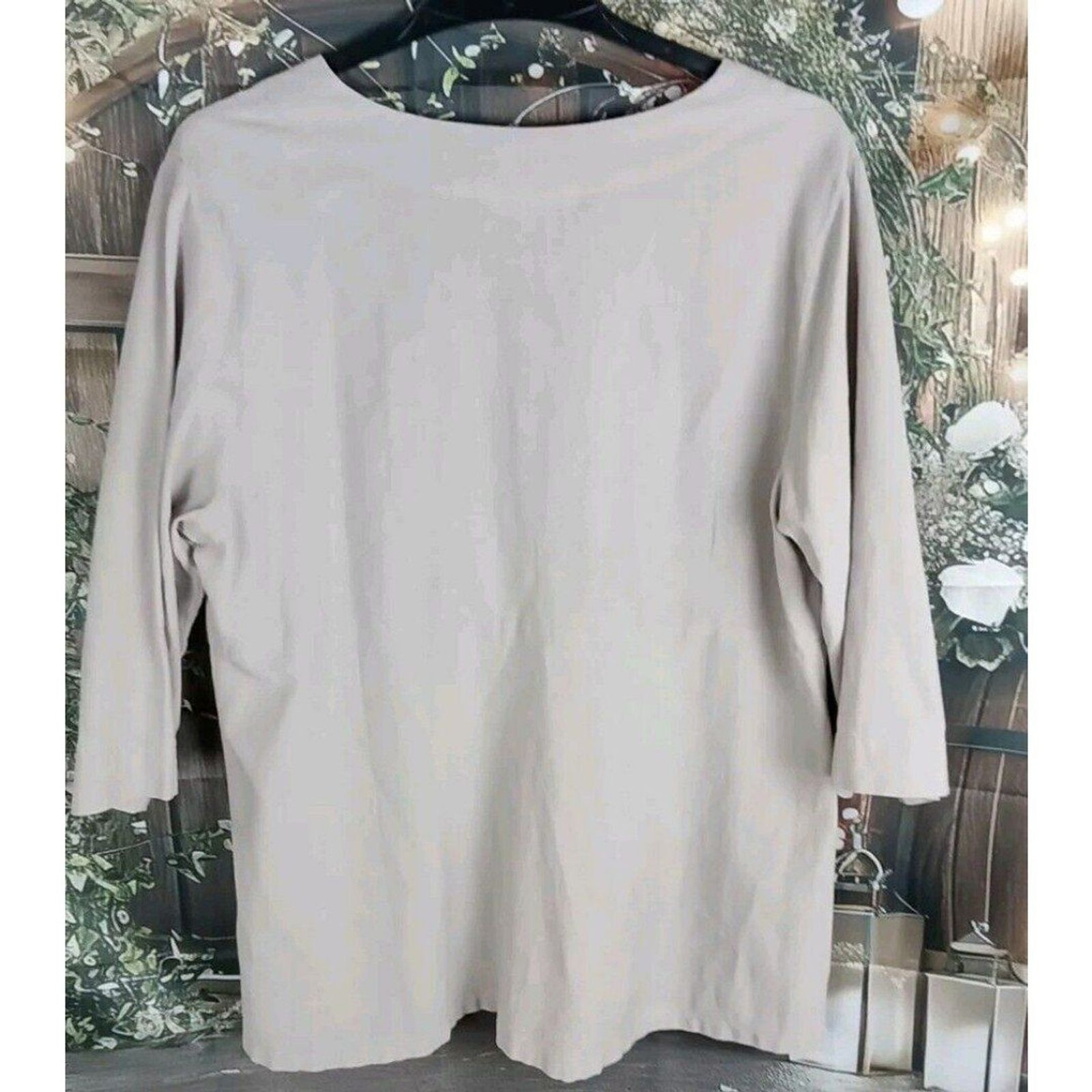 Soft Surroundings Size M Cardigan One Button Closer Beige 100% Cotton