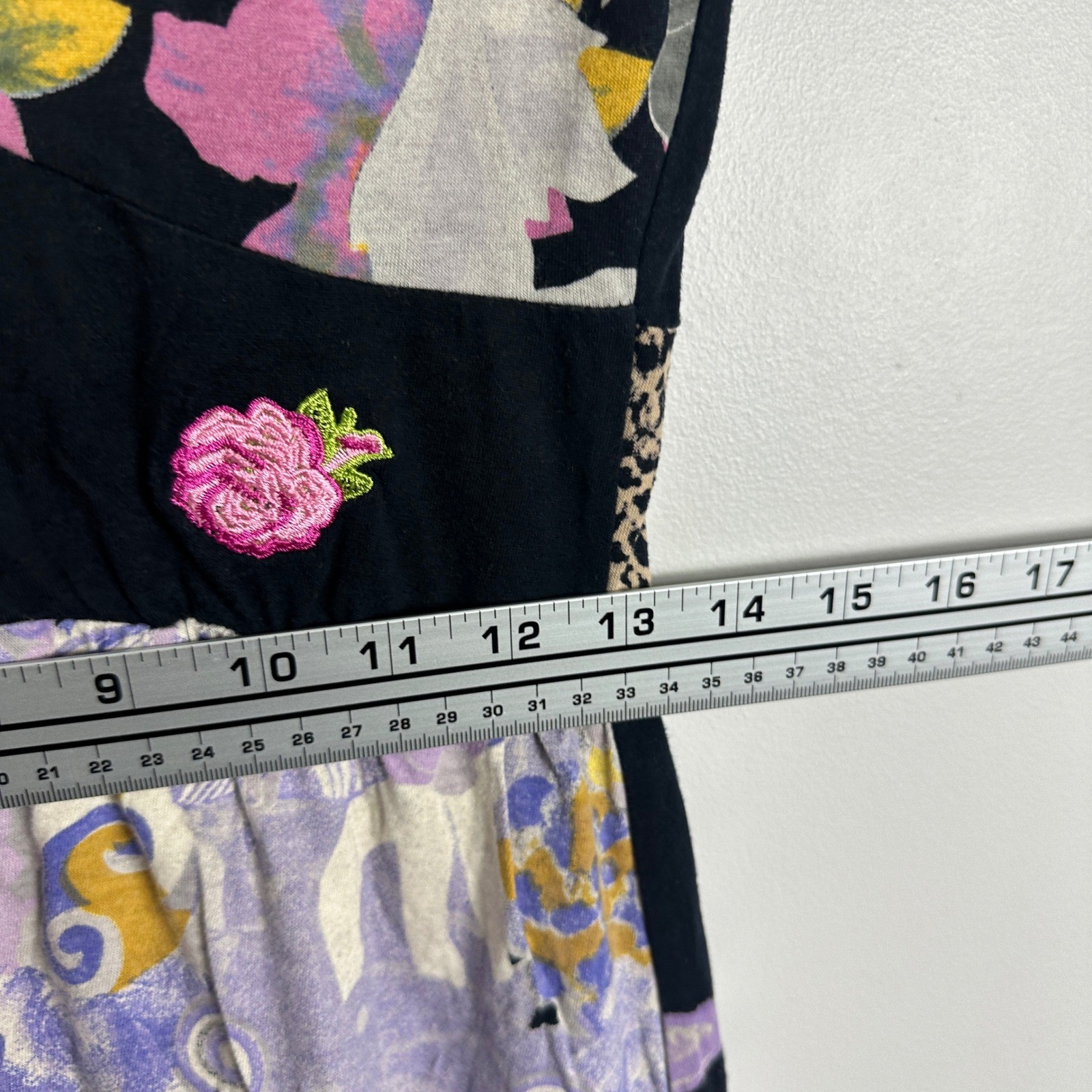 Desigual Y2K Floral Mini Dress Womens Size Large Pockets V-Neck Art Deco 11V2110