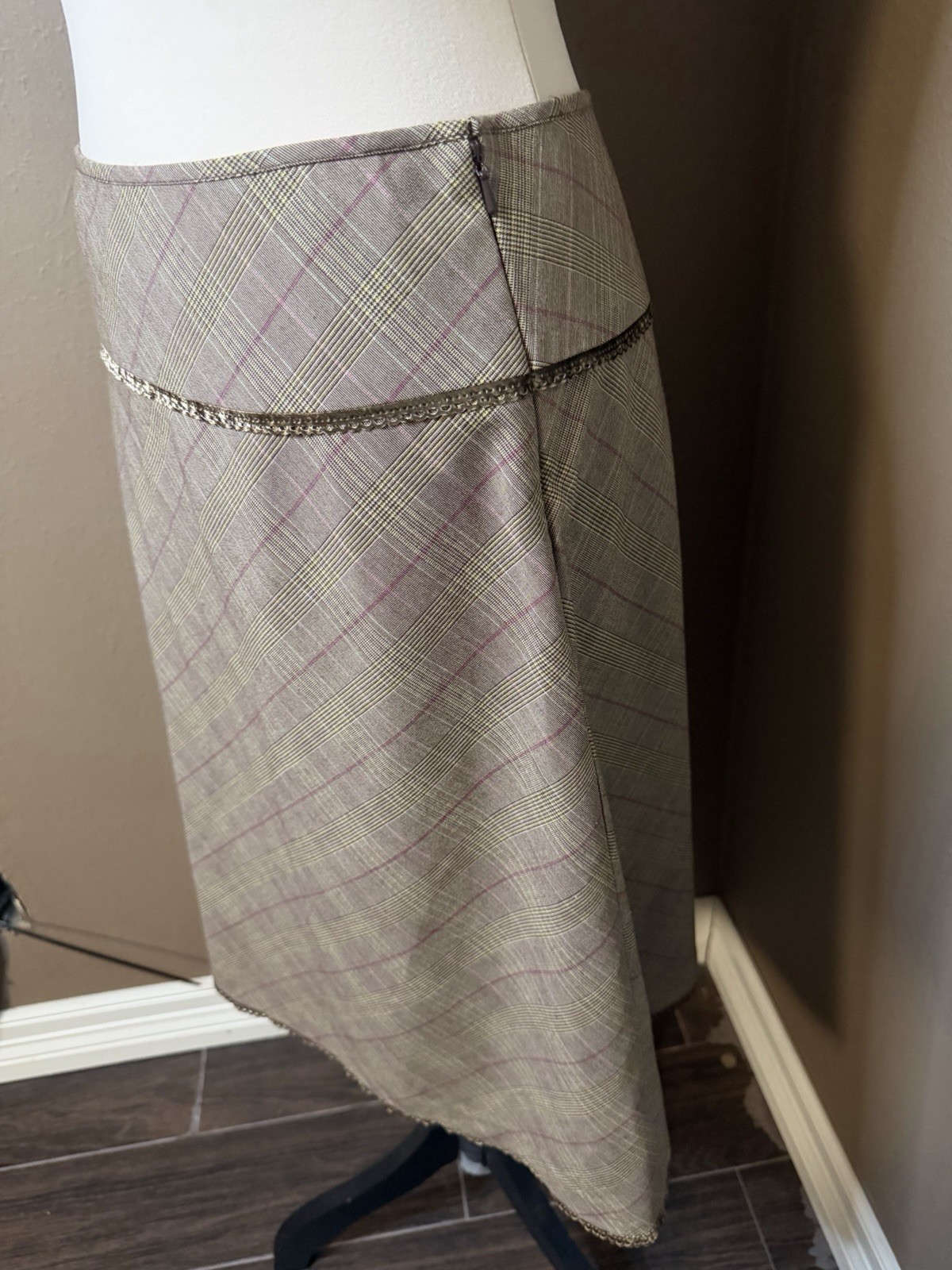 Intuitions Vintage Plaid Midi Taupe/ Brown A-lined Skirt Size 4