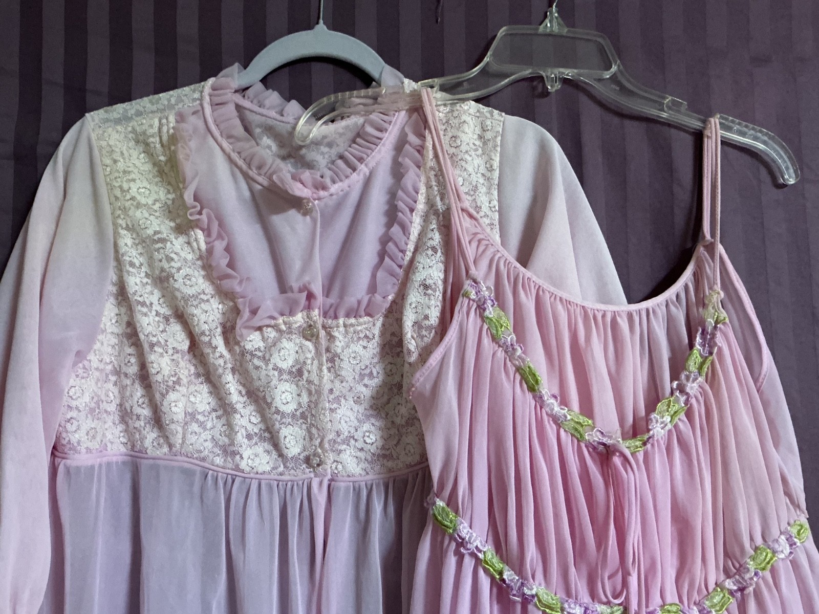 VINTAGE PEIGNOIR SET NYLON CHIFFON I DREAM OF JEANIE STYLE NIGHTGOWN UNION MADE