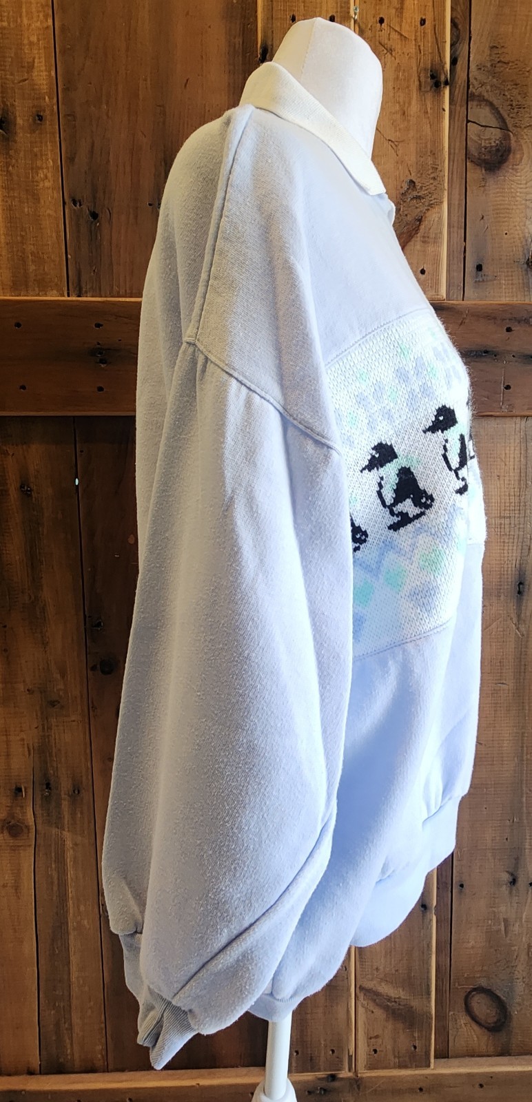 Vintage Women’s Penguin Heart Collared Sweater By The Classics 40/20W