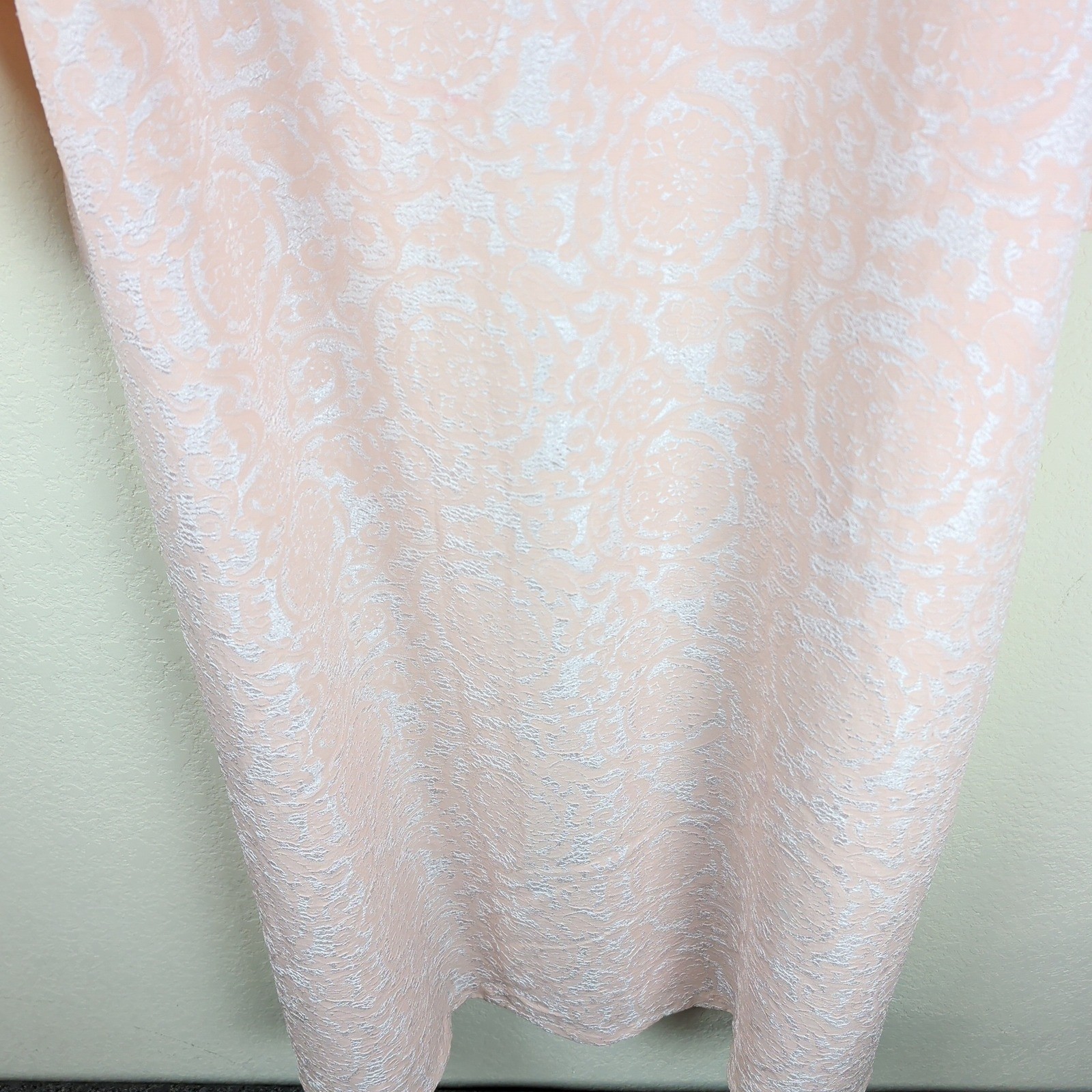 Oscar de la Renta Vintage Pink Floral Jacquard Caftan Robe L Neiman Marcus Gown