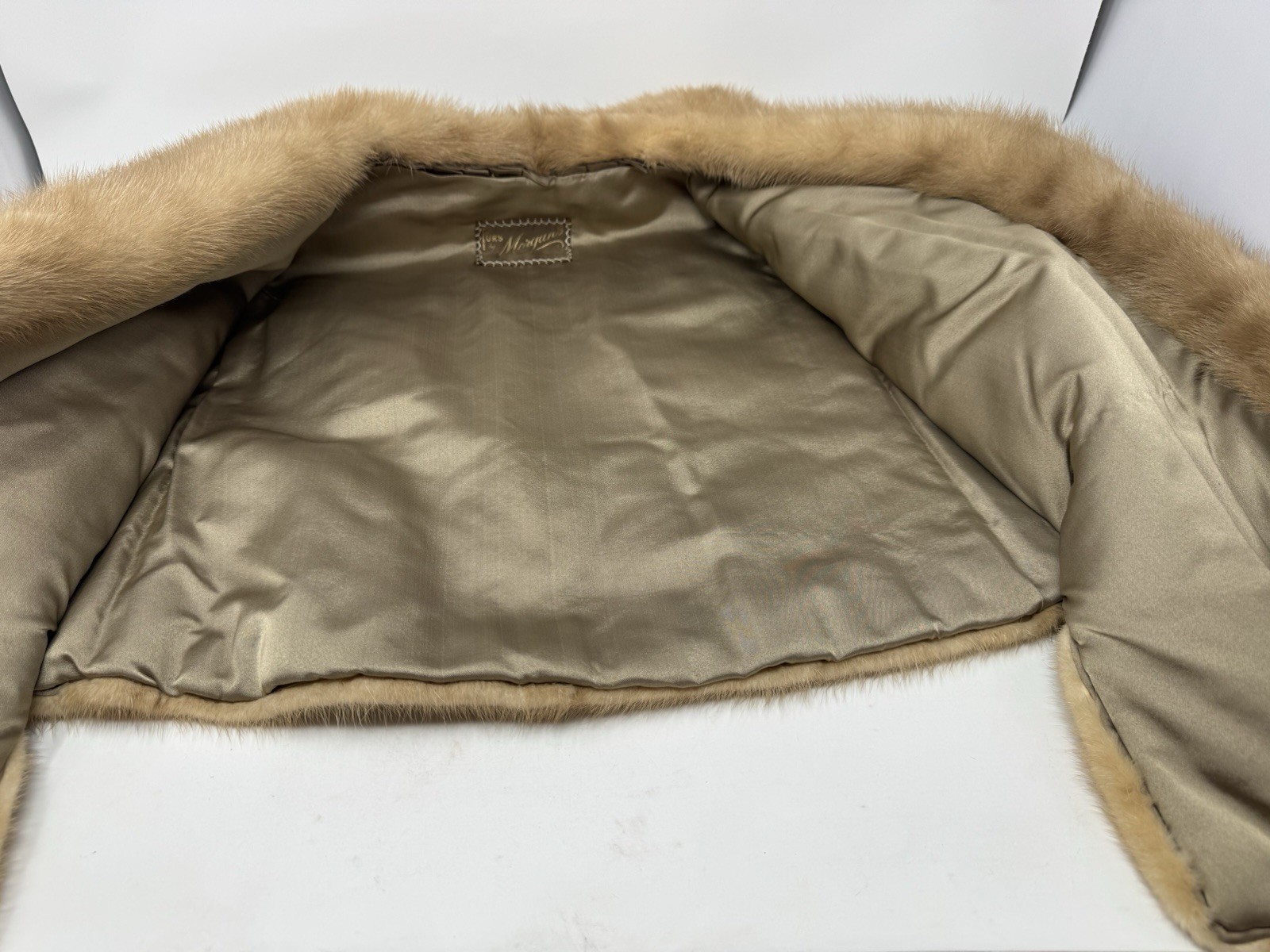 Vintage 1950s Blonde Mink Fur Stole Capelet Wrap Furs by Morgans Mansfield Ohio