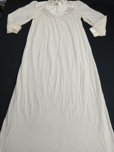 Vintage 60s NIGHT TIME CREATIONS Yvory Embroidery Nightgown Robe Size M Cottage