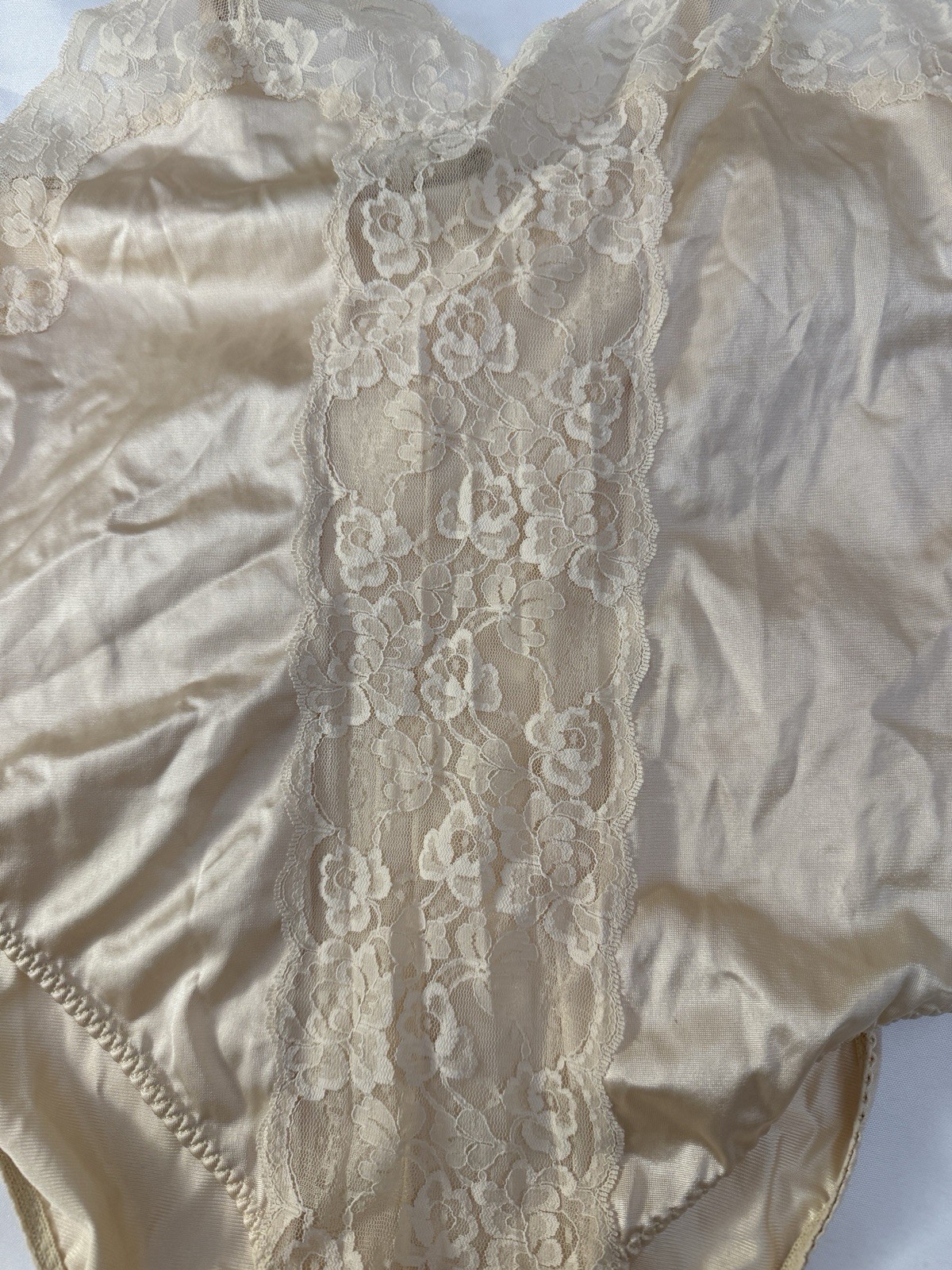 Vintage Bestform Nude Bodysuit Nylon Lace Size 34 Teddy Lingerie Snap Closure