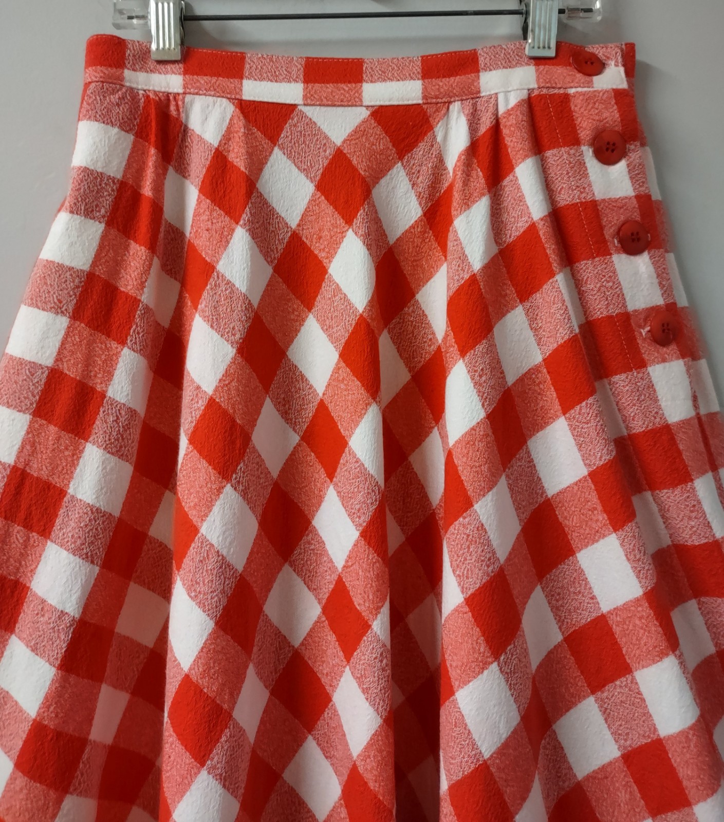 Vintage 60’s Red White Gingham Bias Barkcloth Rockabilly Skirt Buttons Side XS