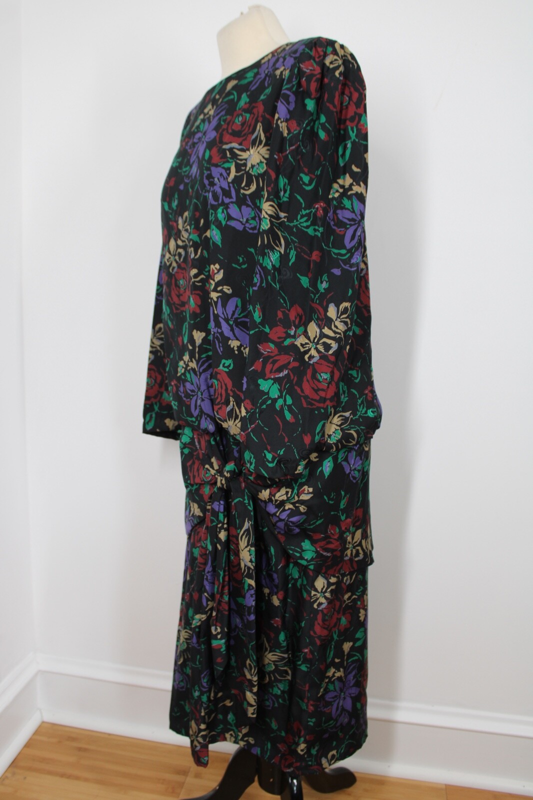 Vtg 80s Francesca of Damon Starington 10 Dark Floral Silk Drop Waist Dress