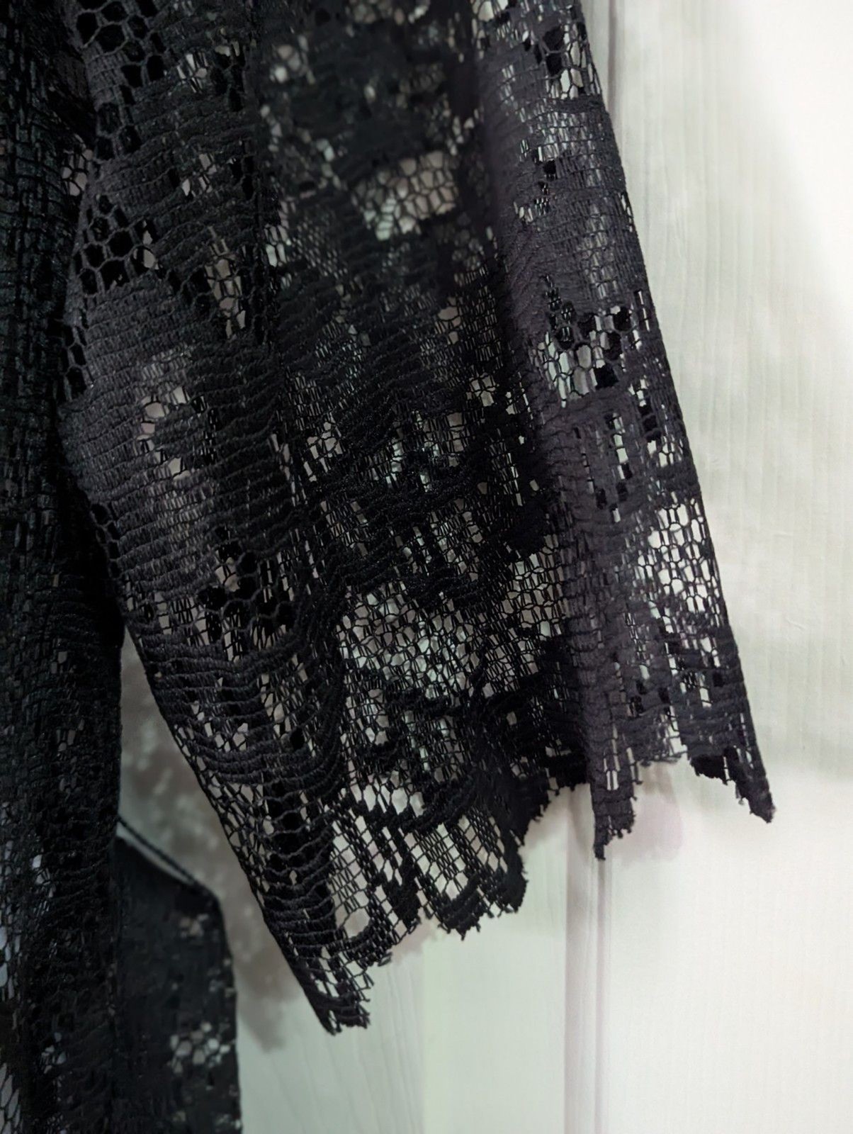 VTG Lace Duster Robe Cover Up Womens Large Black Tie Belt Lightweight Sexy Sheer