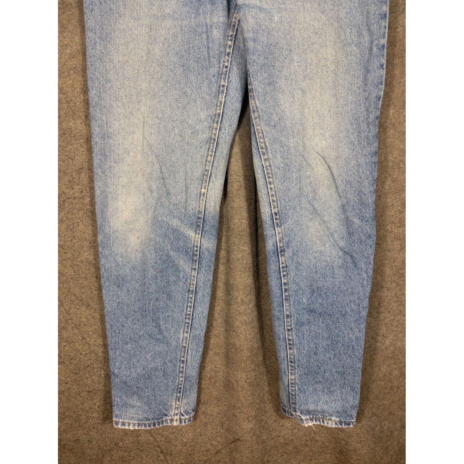 Vintage Lee High Waisted Mom Jeans Light Wash Tapered Leg Denim Made in USA 12 L