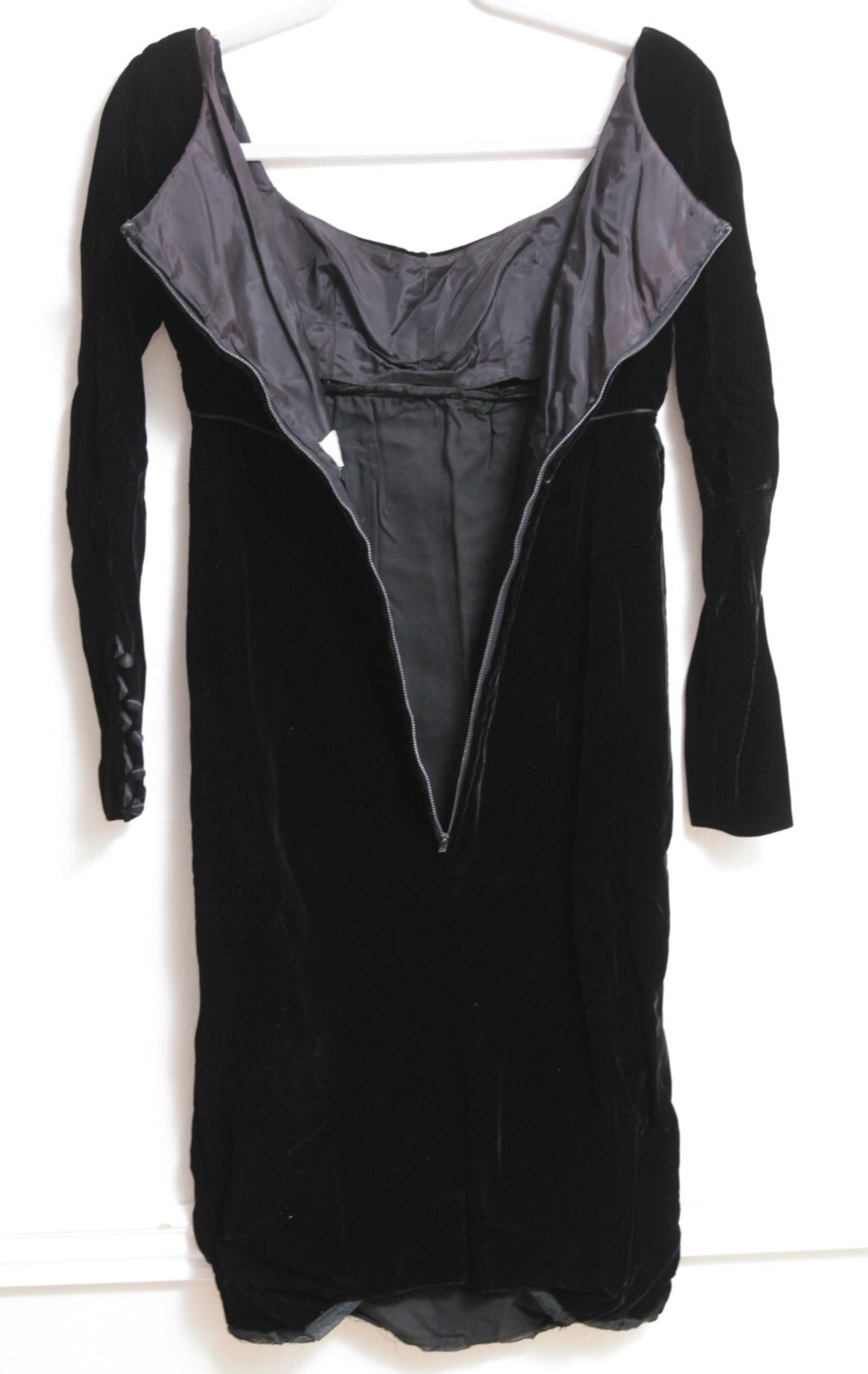 Vintage I. Magnin Black Velvet Dress Zipper Button Sleeves Empire Waist Size Sm