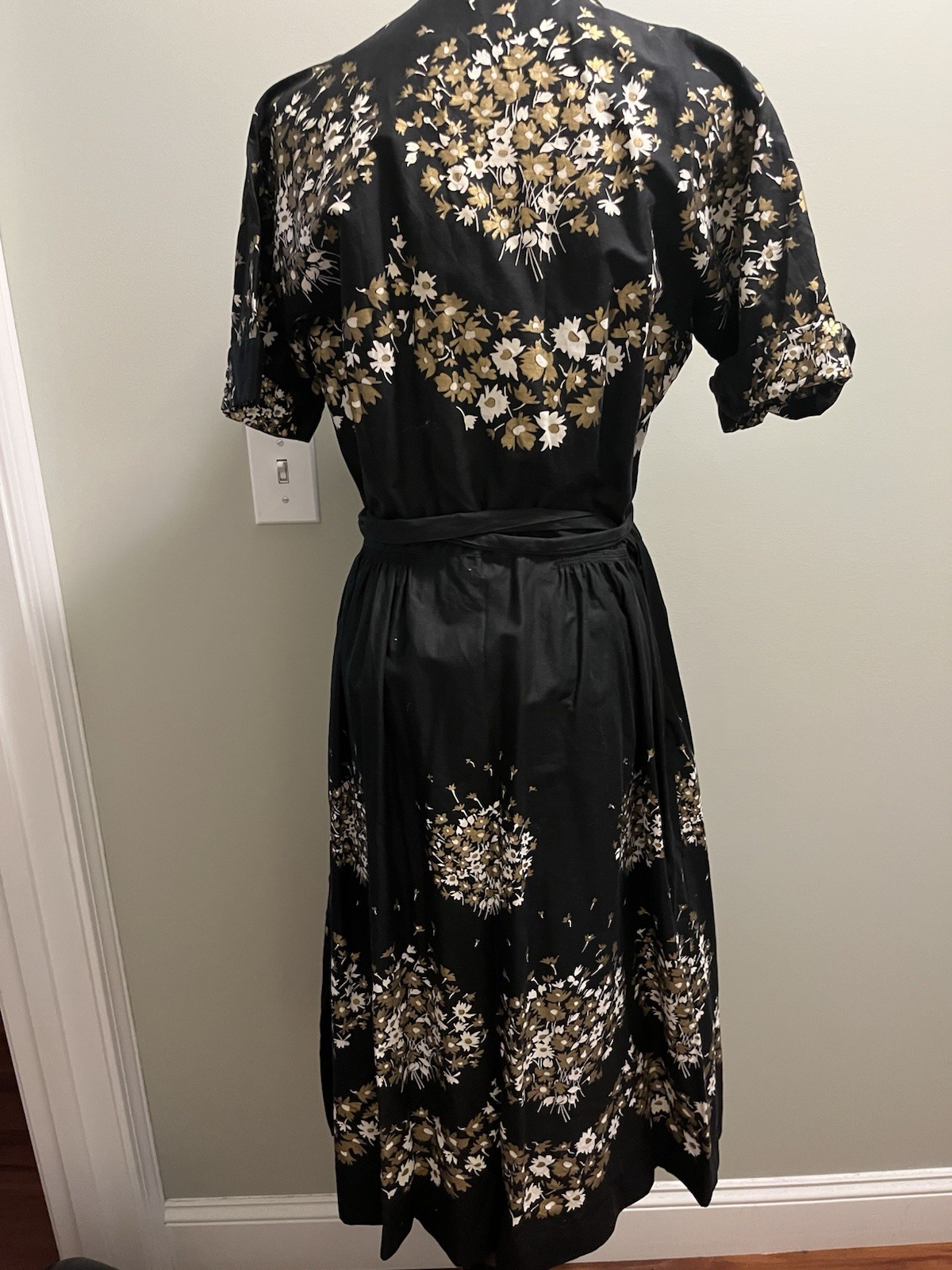 Vintage 1950s Gold Black Wrap Dress