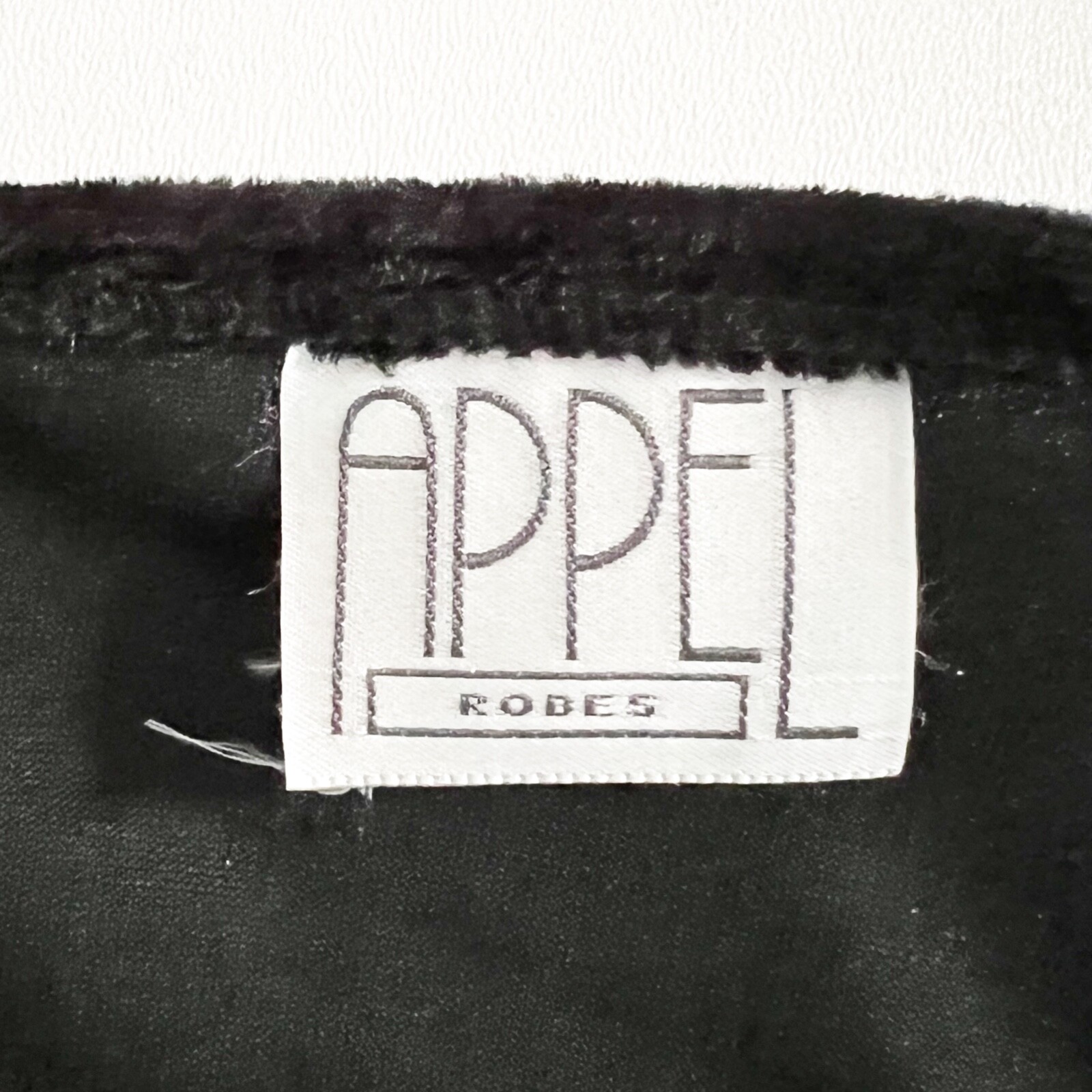 Vtg Appel Robe House Coat Blk Crushed Velvet Zip Quilted Chest Gold Pockets Sz L