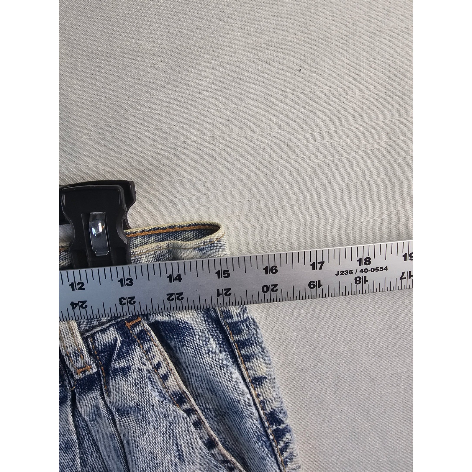 Vintage Zena Acid Wash Jeans Womens 12 Pleated High Waist Made in USA 80s