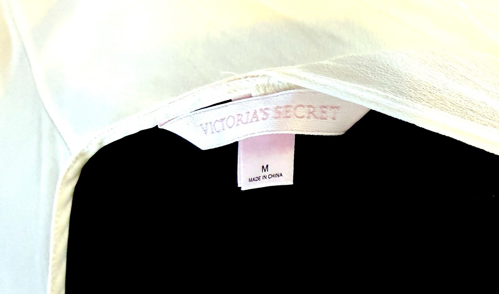 Vtg Victoria’s Secret 100% Silk Slip Dress Gown Ivory 90/Y2K Cowl Neck Deep Back