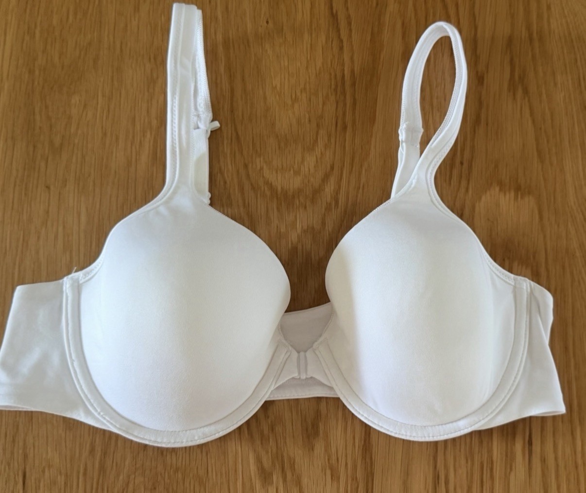 VTG HANES Bra Size 36B White Nylon UnderWire FRONT SNAP Closure Lightly Lined