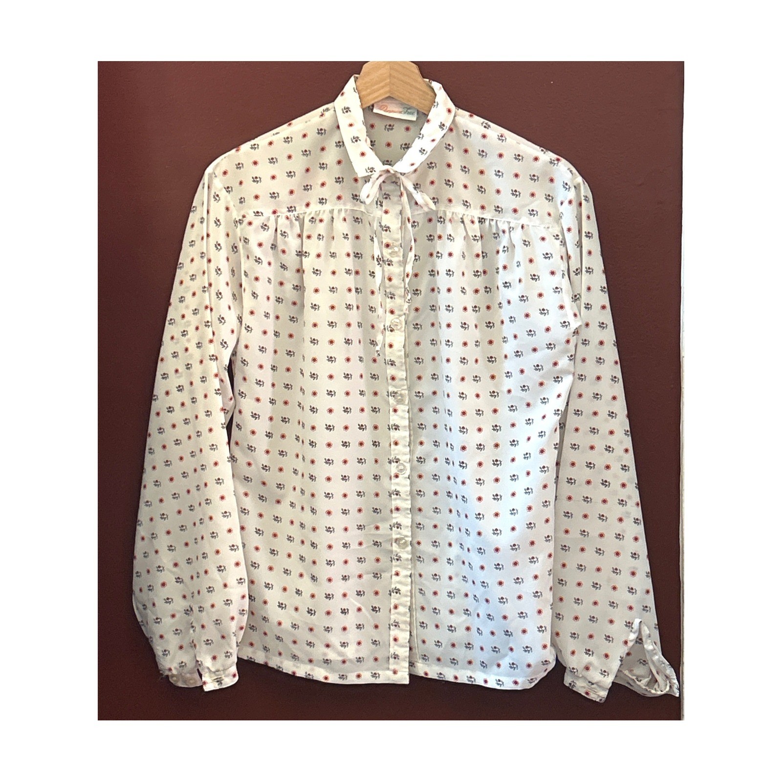 70s Pepper Tree Floral Blouse Tie Neck Cottagecore Secretary Retro