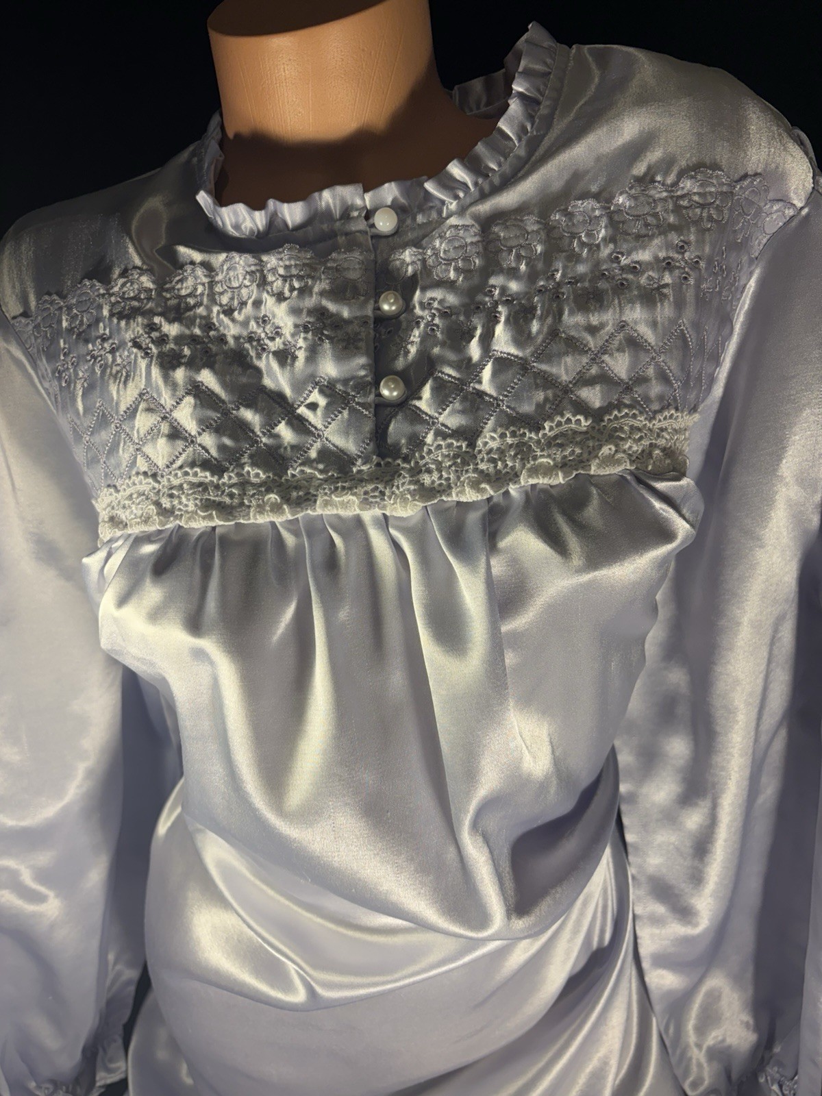 Vtg Satin Soft Lilac Quilted Long White Lace Pearl Frilly Nightie Nightgown XL