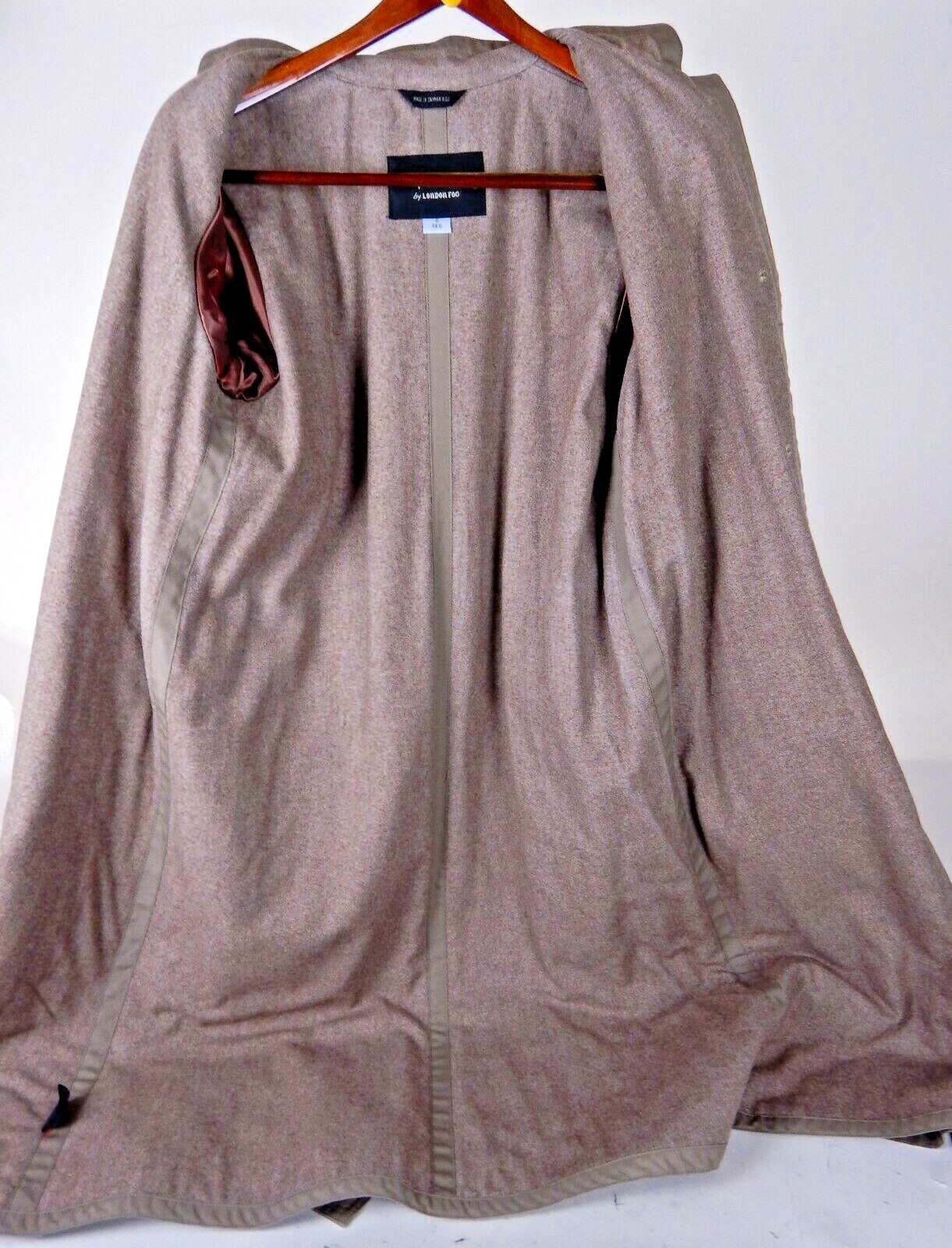 London fog Tempo Europa Women’s Trench Rain Coat Outershell Sz 8 Reg.