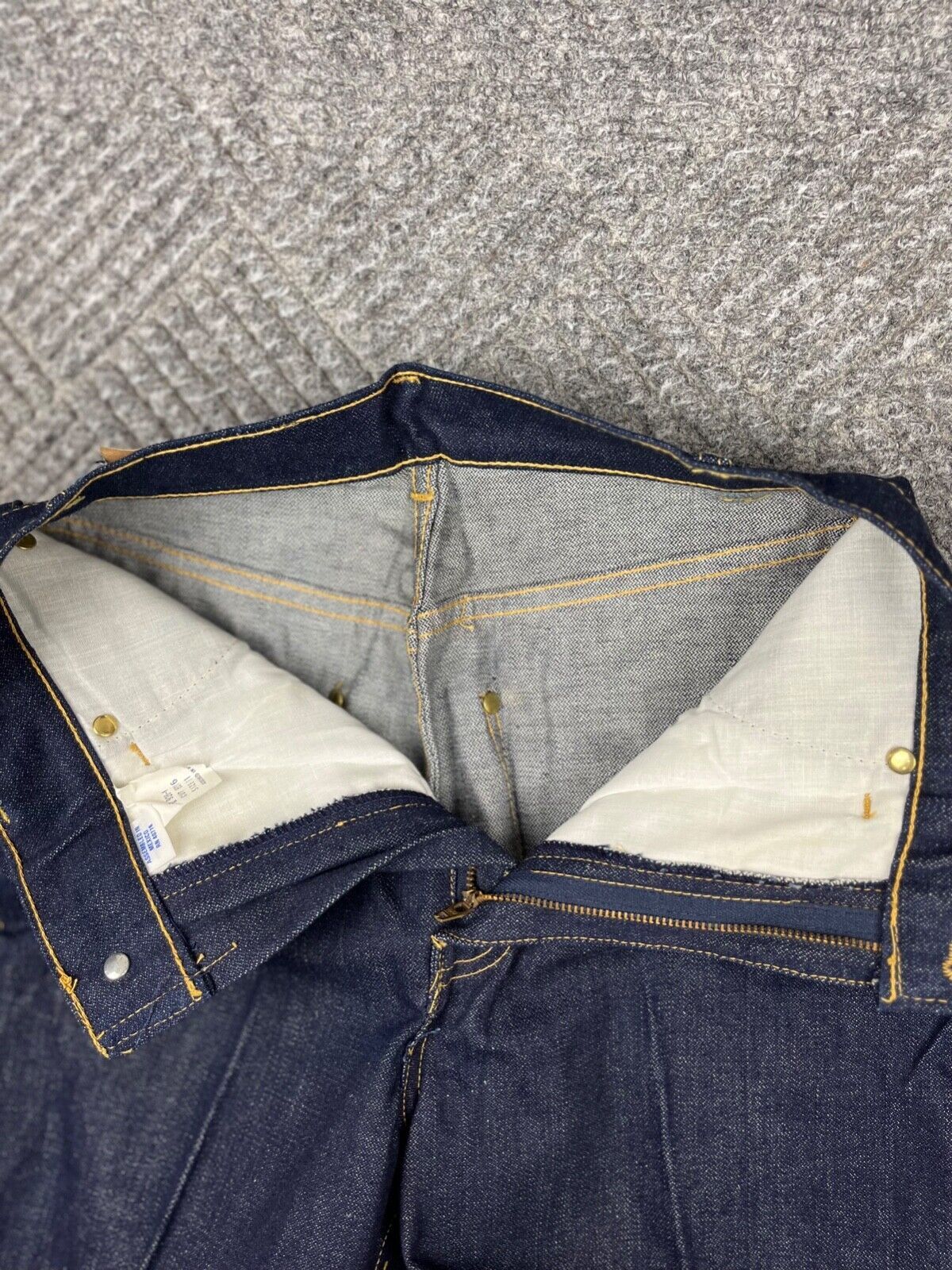 Vintage 80s WILLIE NELSON Denim Jeans Adult 26×35 Blue Dark Wash Embroidered NOS