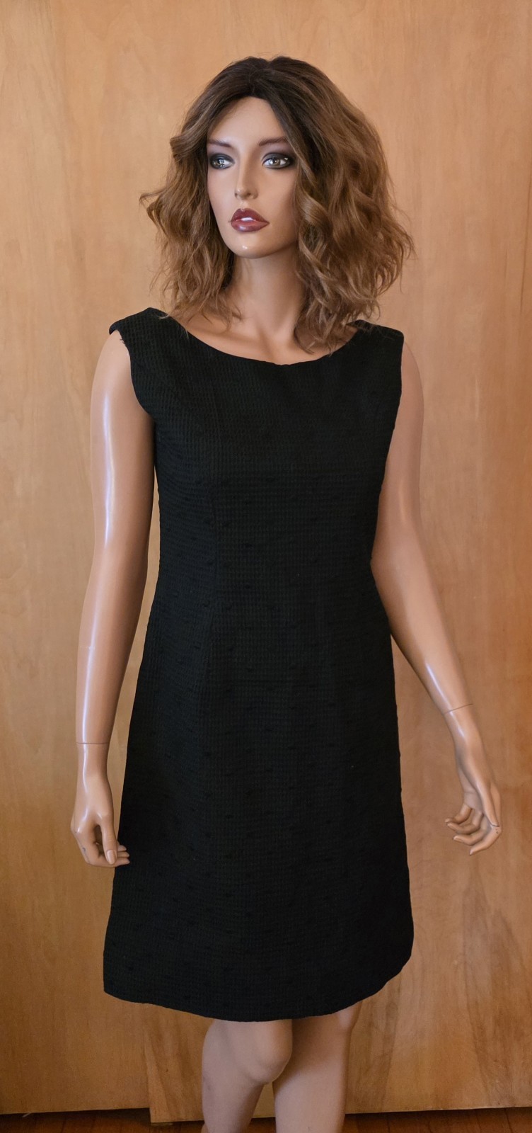 WOMEN’S VINTAGE 50’S/60’S BLACK TEXTURED DRESS SUIT ~ Refer To Measurements