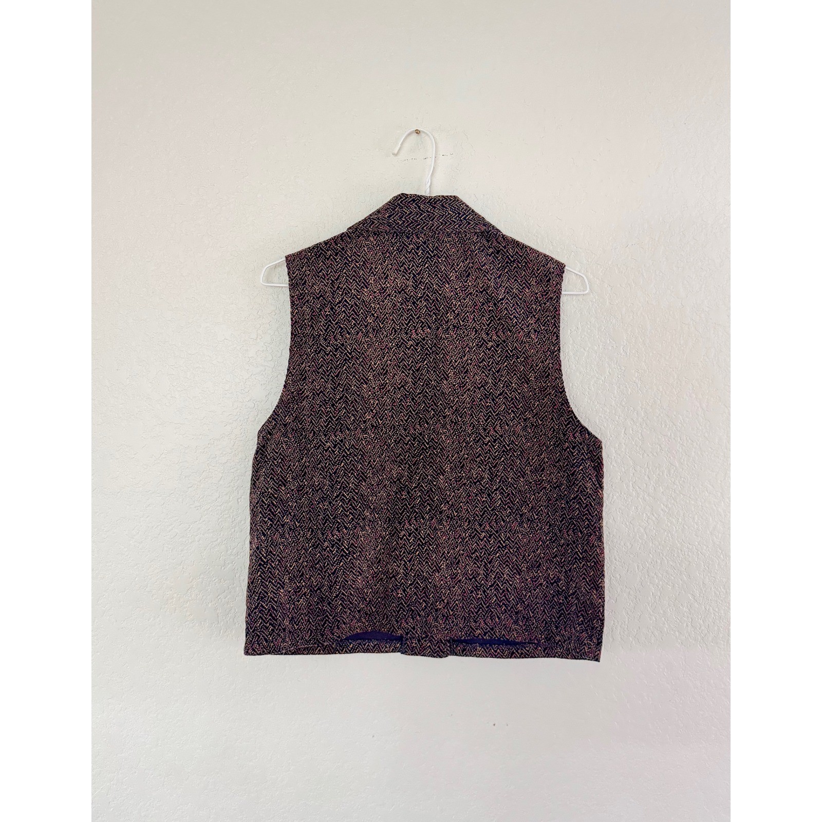 Vintage Textured Herringbone Vest Notched Lapel Button Front Black Gold Pink
