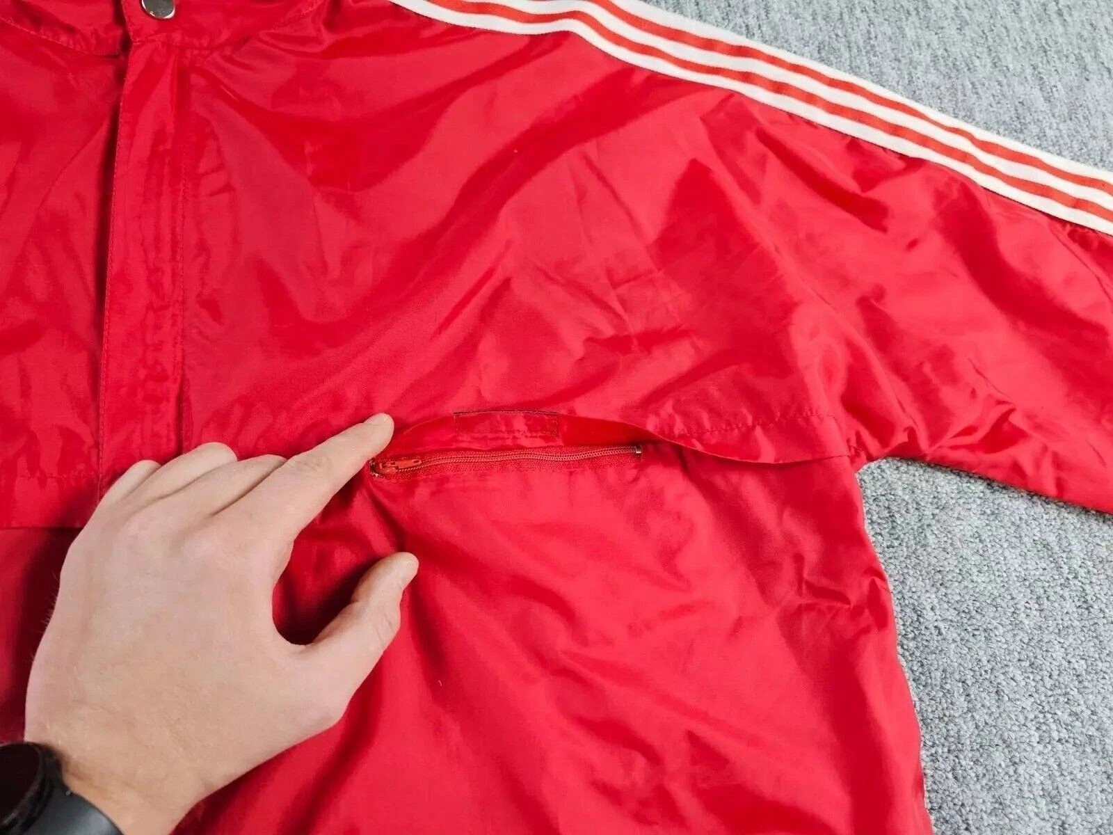 Vintage 80s Adidas Windbreaker Jacket Men’s L Red Nylon Trefoil Logo Retro Zip