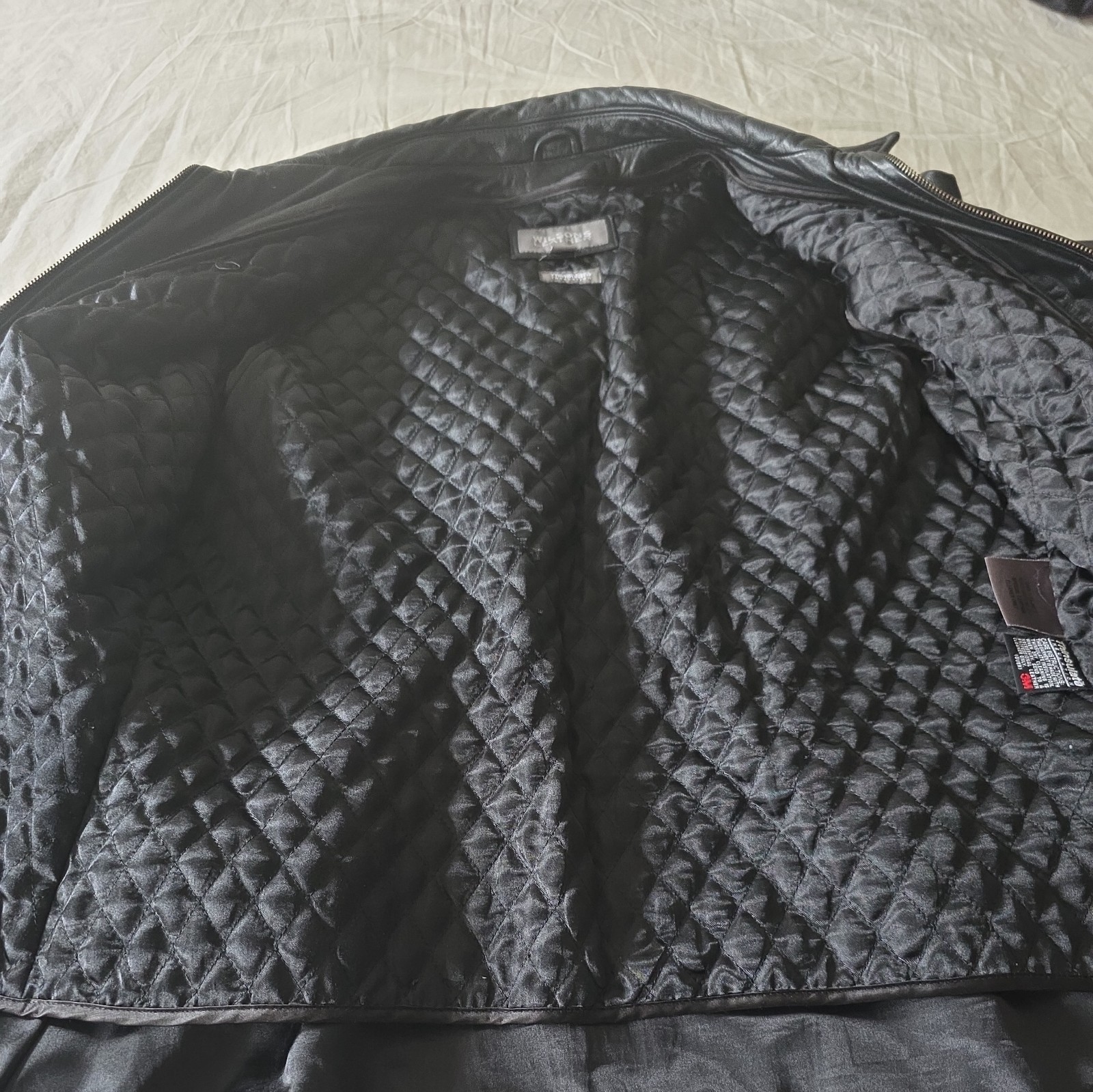 Wilson Black Leather Jacket 1X Lining w Zipper Front Well Maintained 2 F Pockets