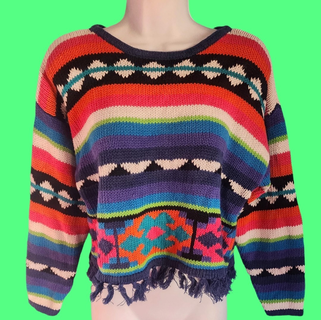 VINTAGE 90’s NUOVO COUNTY SEAT Geometric Colorful Pullover SWEATER Tassles…