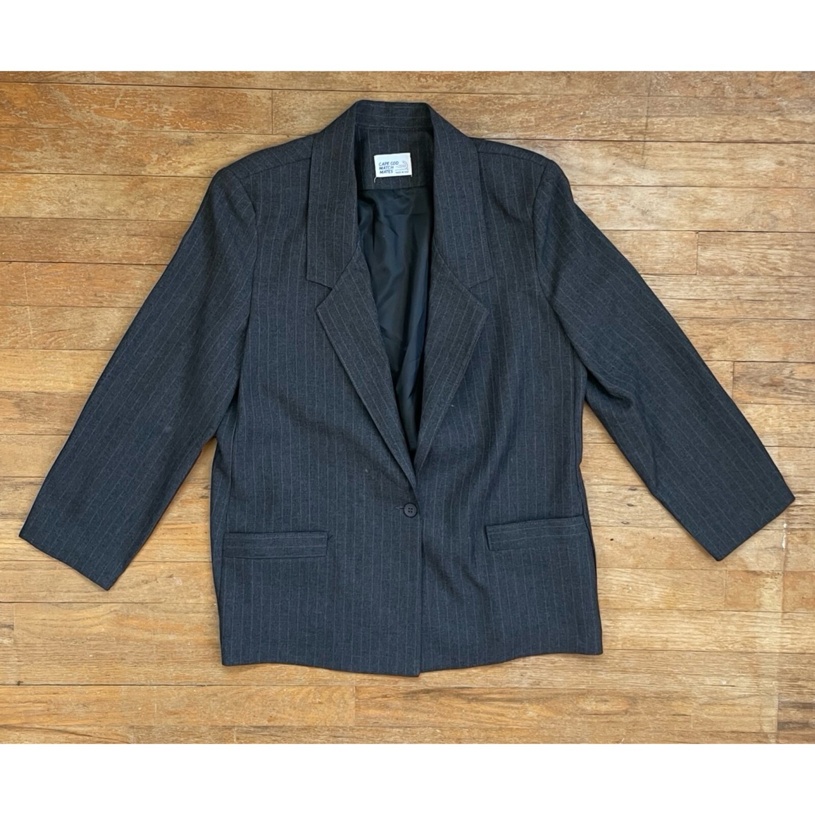 Vintage Gray Pinstripe Suit Womens Size Large 1970s Washable Blazer & Skirt Set