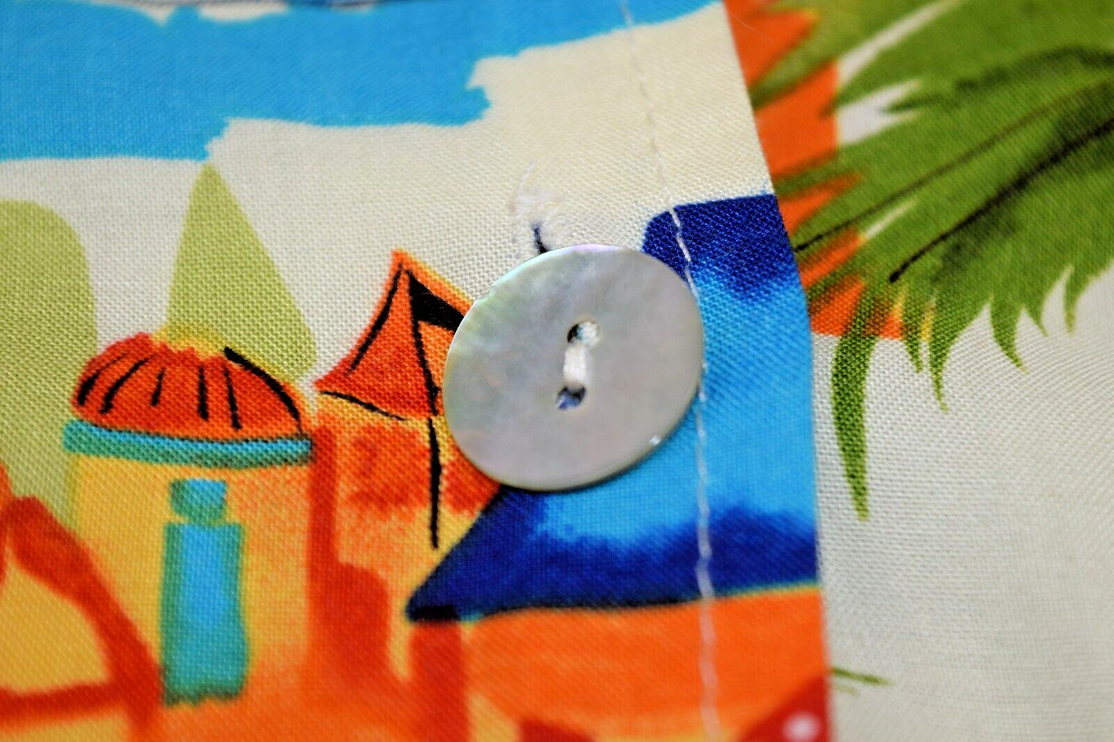 Vintage Womens Hawaiian Shirt Clio Petites Size PL 90s Tropical Paradise MadeUSA