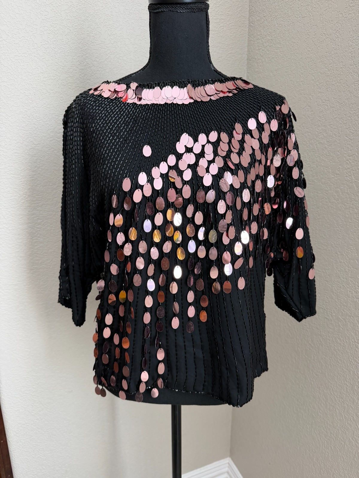 Vintage Oleg Cassini sequin knitted top size small short sleeves knitted