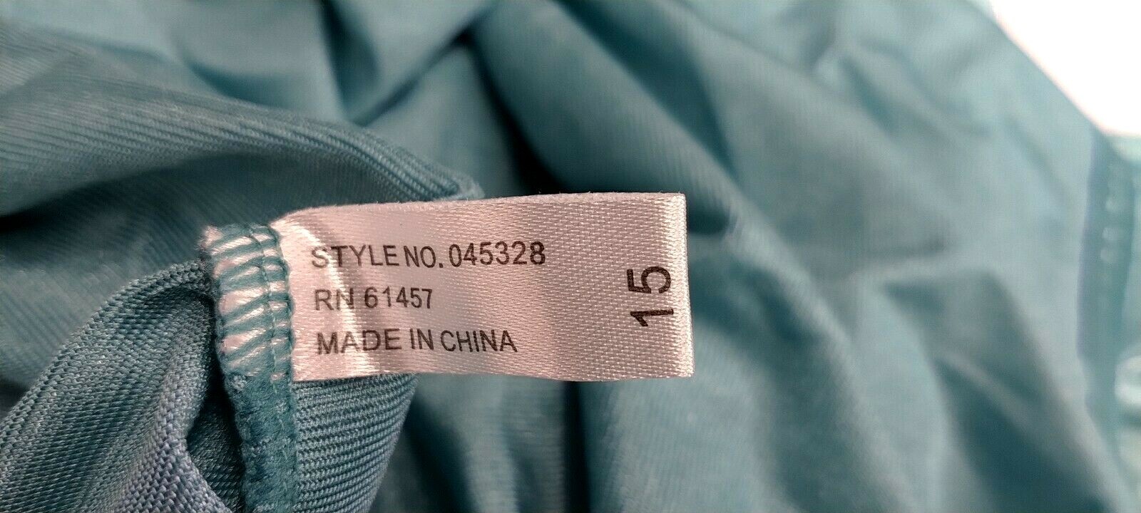 BEAUTIFUL SECOND SKIN GRANNY PANTIES SIZE 15 SHINNY SILKY TEAL 3% SPANDEX