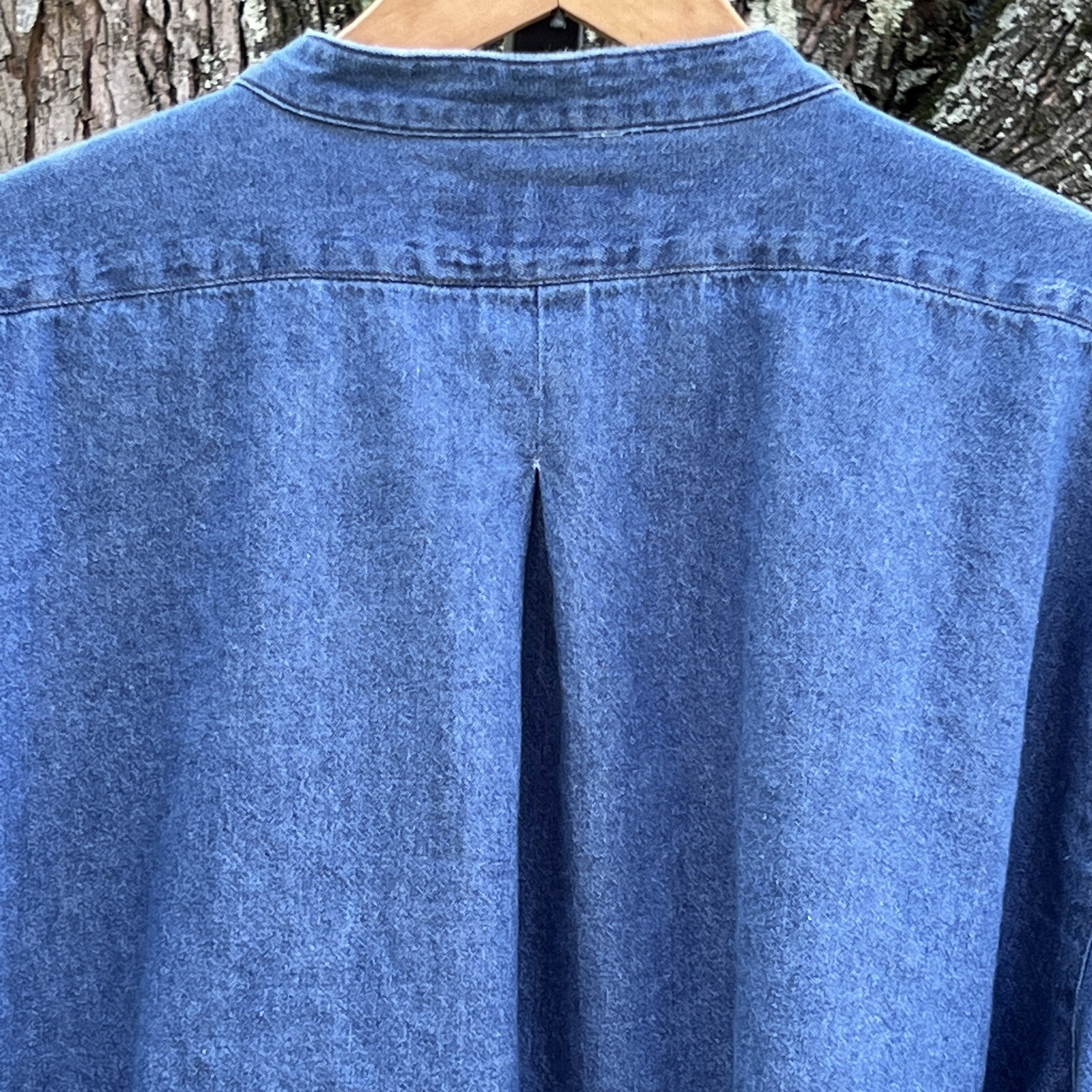 Vintage Venezia Denim Shirt 18/20 Blue 100% Cotton Silver Buttons Band Collar
