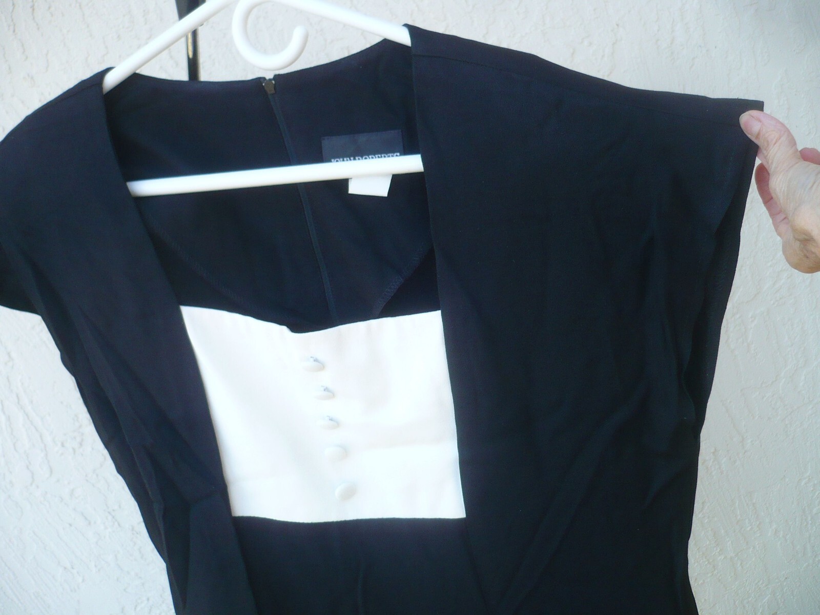 VTG JOHN ROBERTS 16 L BLACK WHITE TRIM HOURGLASS DRESS CAREER BATWING SLEEVE L