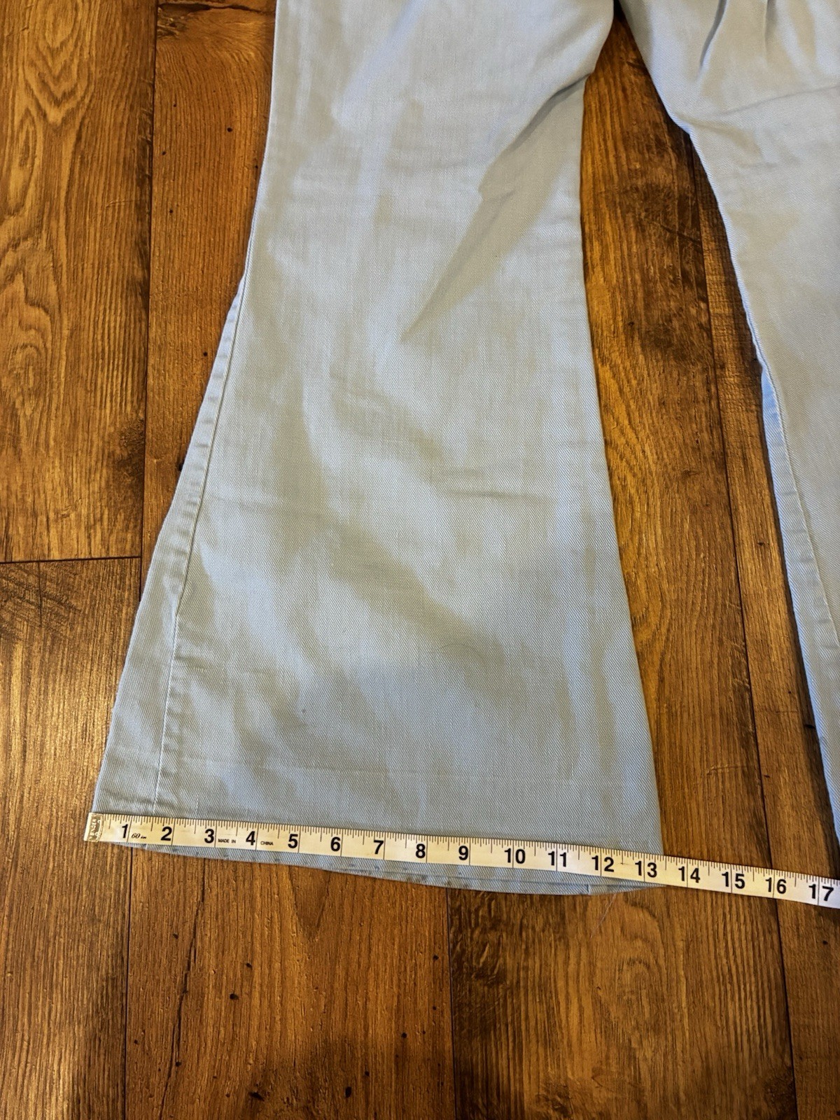 Vintage 70s Lady Wrangler Woman’s Bell Bottoms Lace Up Jeans Size 30×28
