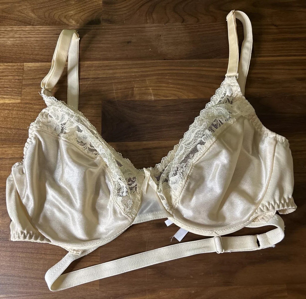 Vintage Smoothie Backless Multiway glossy Second Skin Bra Lingerie 34D USA