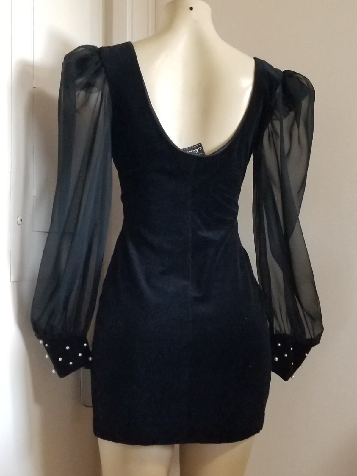 Vintage 80s Karen Okada climax david Howard pearls velour dress