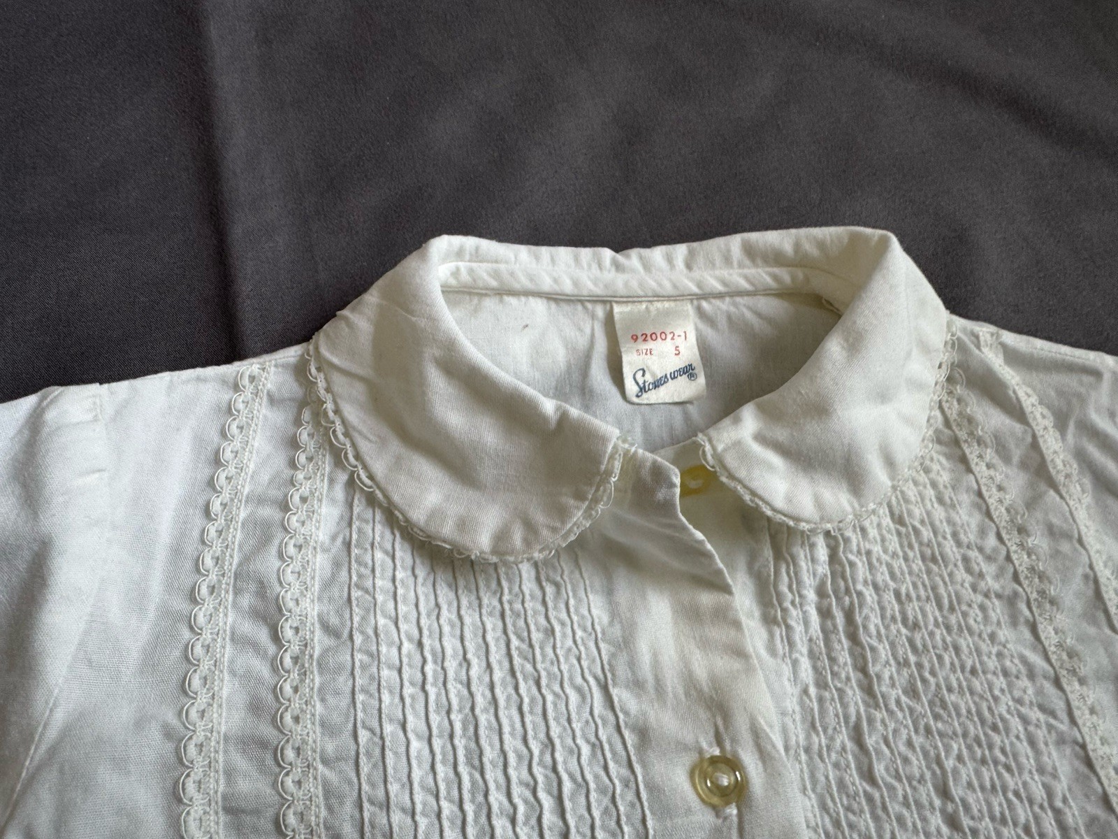 Vintage Stoneswear Girls Blouse 1960s sz 5 Lace Trim Pleats Detail Top Shirt