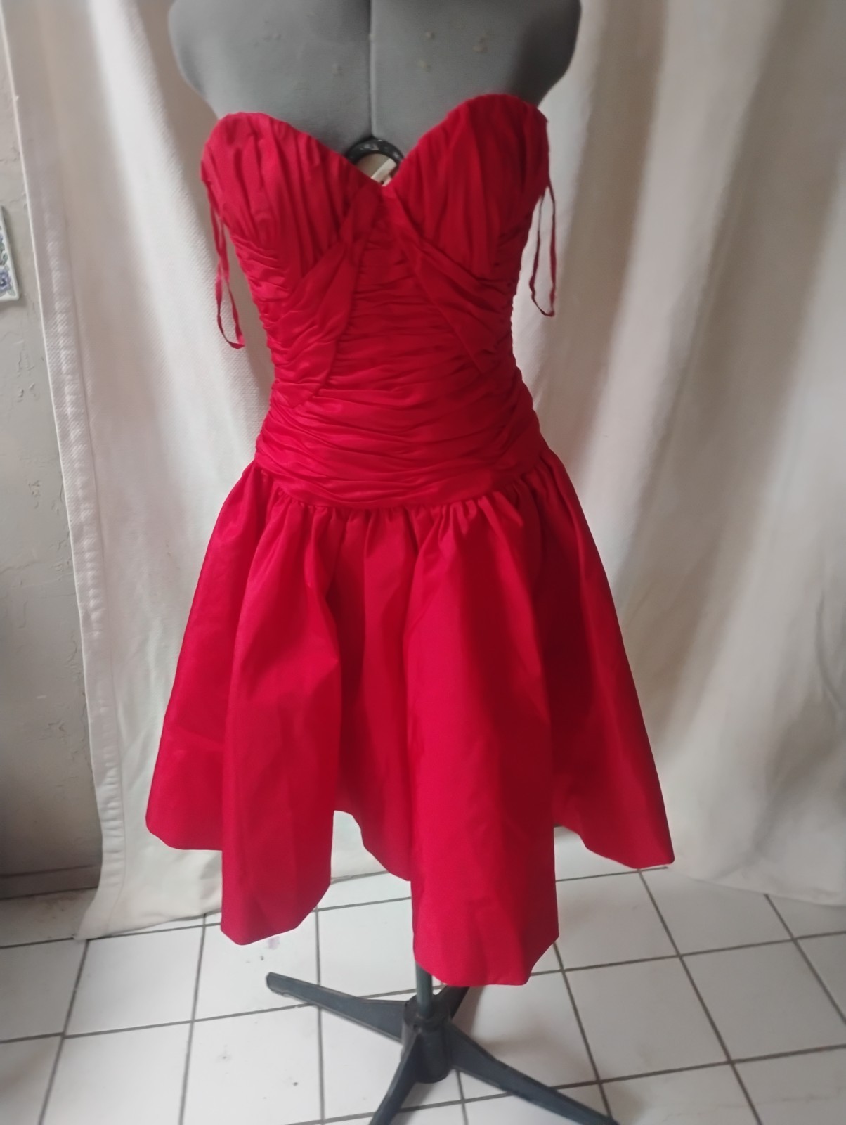 Vtg Victor Costa Red Ruched Strapless Taffeta Evening Gown S