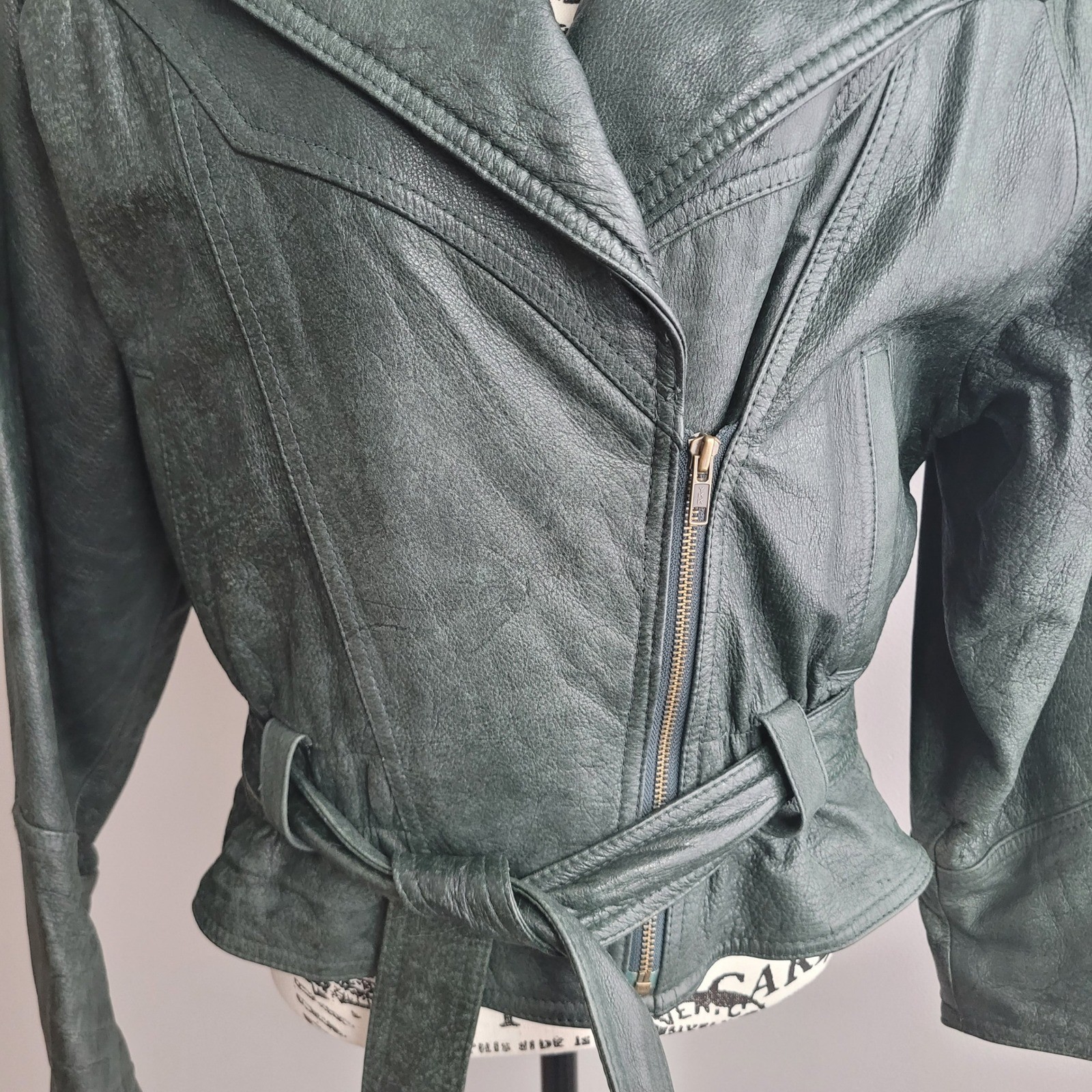 Vintage Adventure Bound Wilson’s dark green leather bomber jacket thinsulate