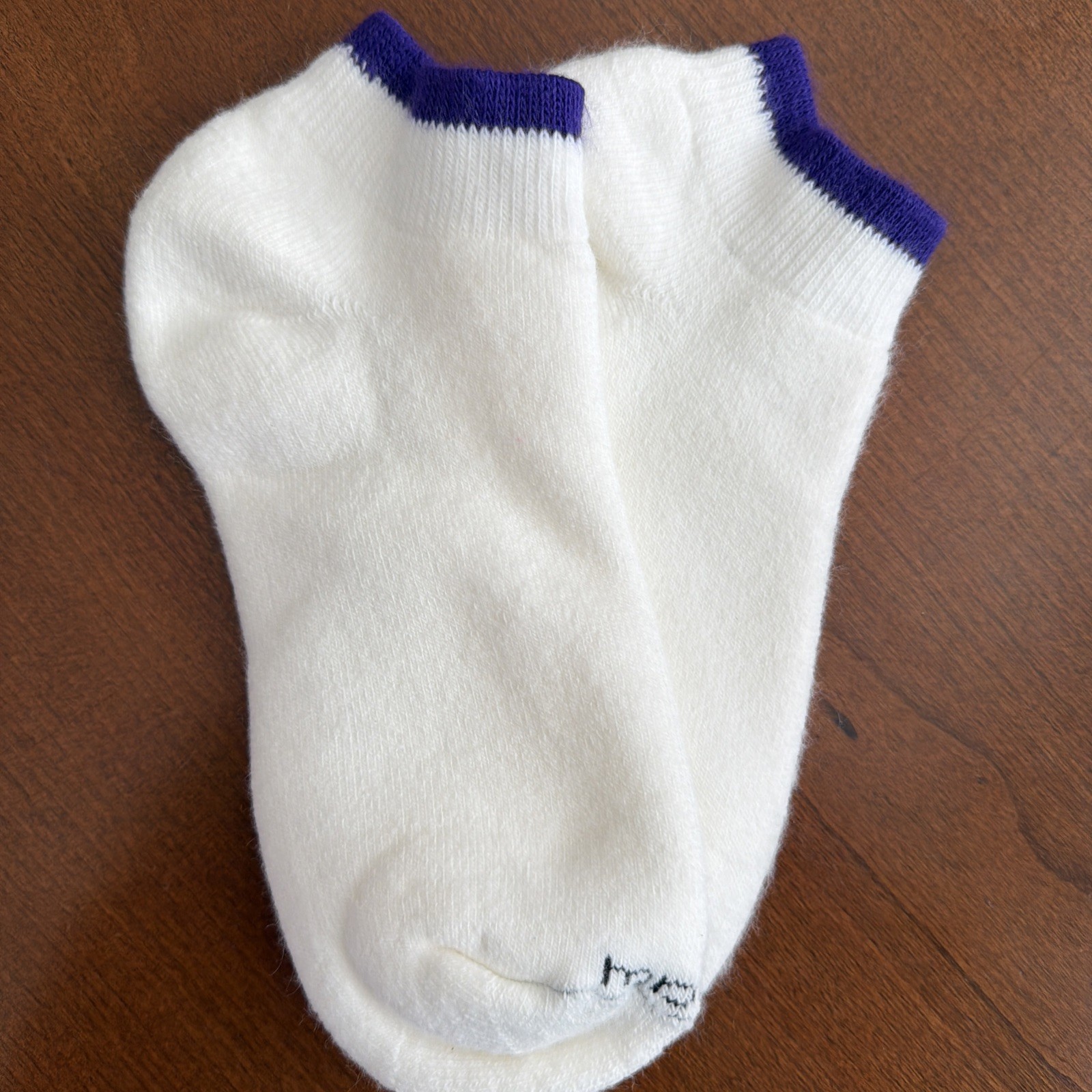 New! 9-11 Low Cut Socks Ankle Acrylic Multiple Colors White Purple