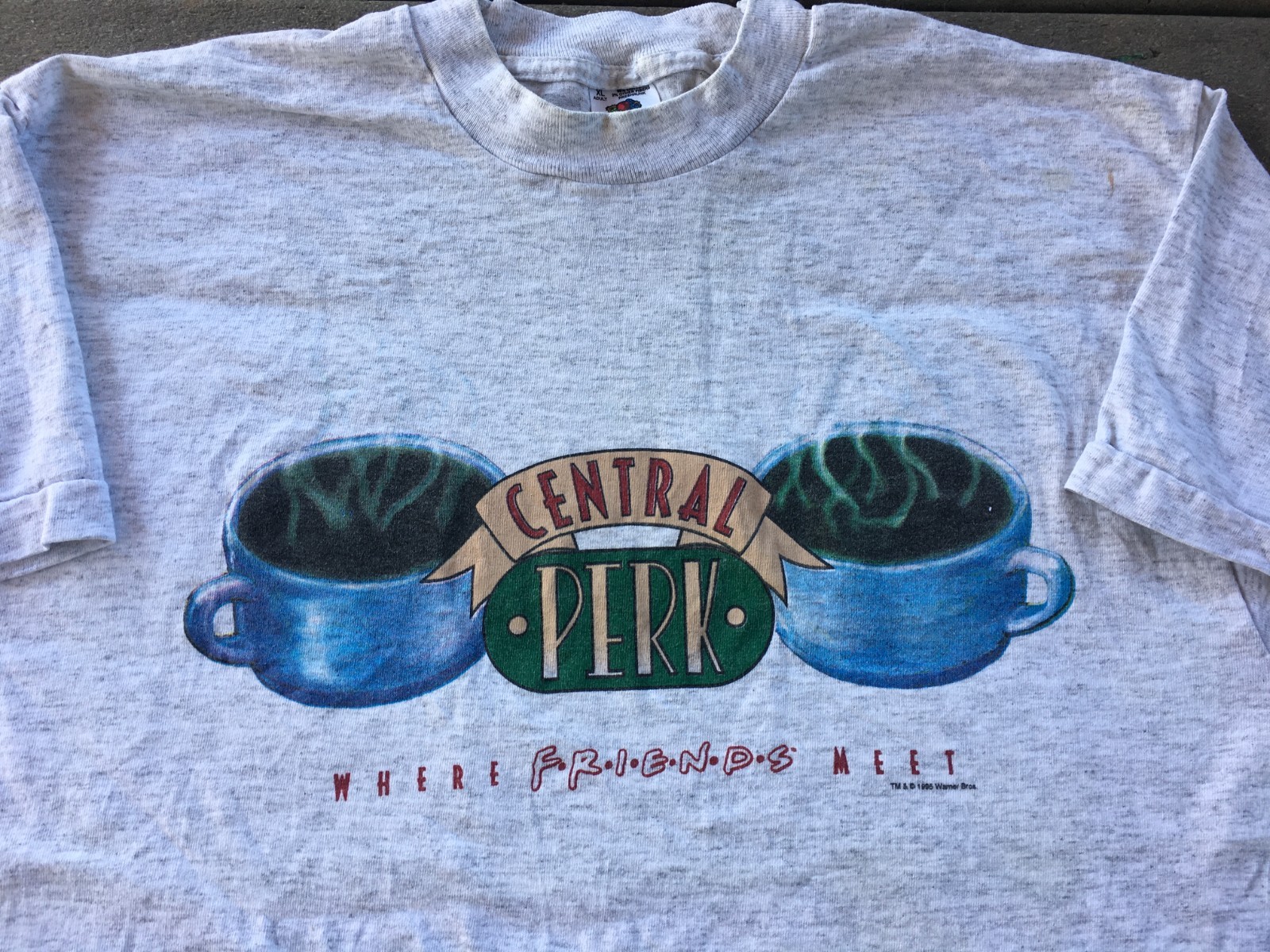 Vtg Friends Shirt 1995 Central Perk TV Show Fruit Loom USA Cotton sz L / XL