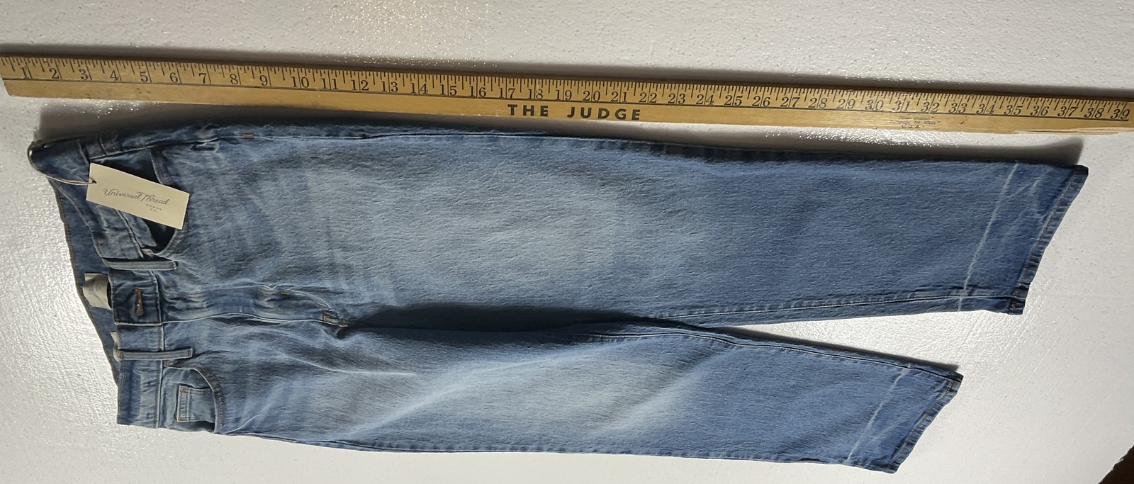 Universal Thread Vintage Straight Jeans Size 12 31R Medium Wash NWT