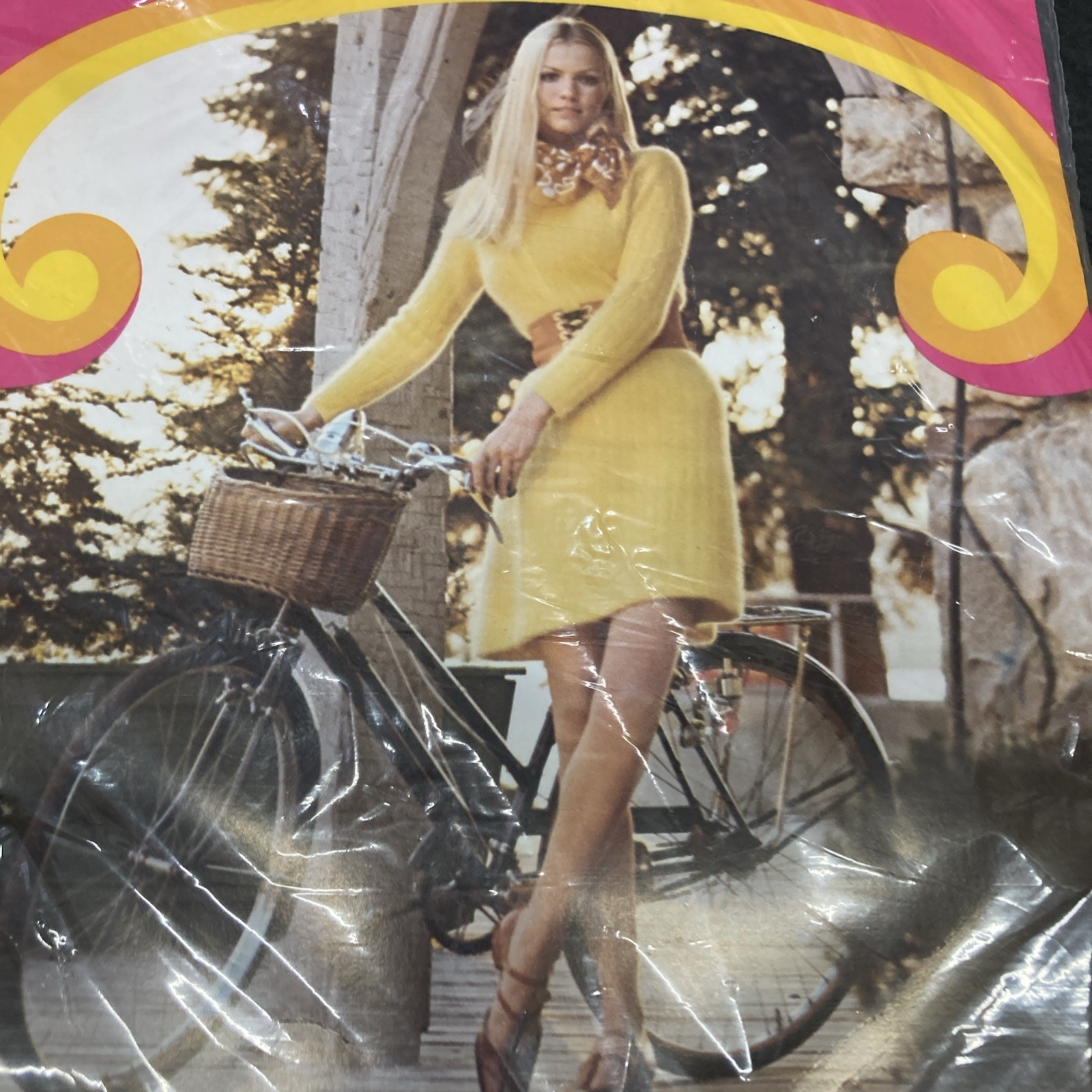 Vintage Sheer Support Pantyhose 140-175 Lbs Med /Tall Beige #343 NEW