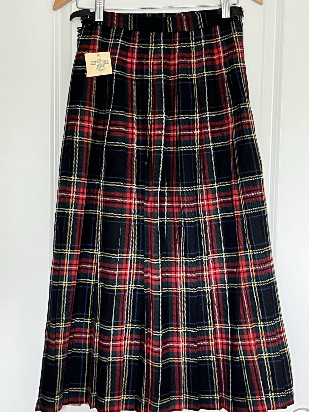 Vintage Wool Red Tartan Plaid Scottish Wrap Maxi Kilt Skirt Preppy 27” Waist