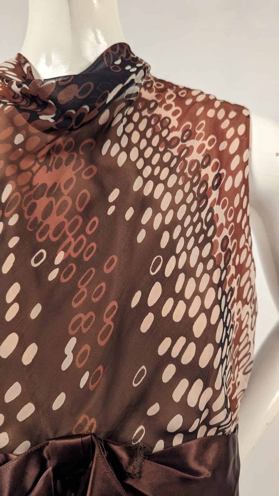 DESIGNER MOLLIE PARNIS 1970’S MOD DOT PRINT SILK CHIFFON DRESS – MUSEUM QUALITY