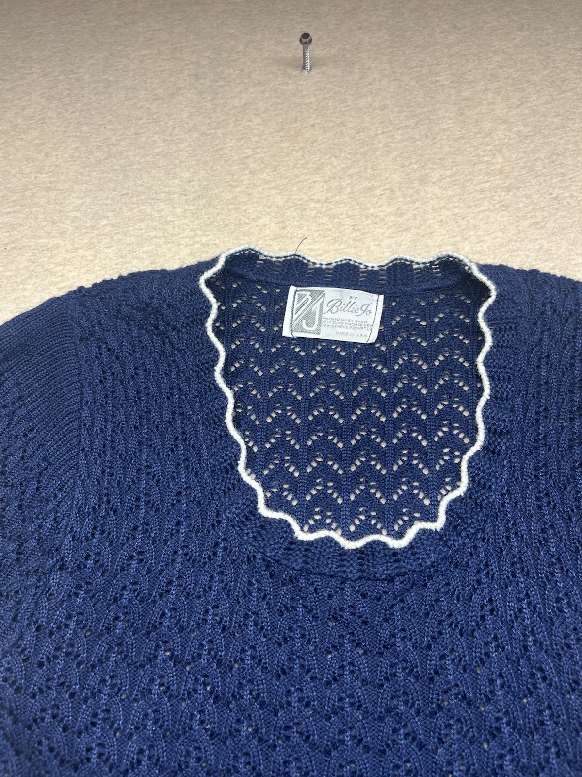 1960/70s Women’s Blu & Wht Sleeveless Knit Sweater