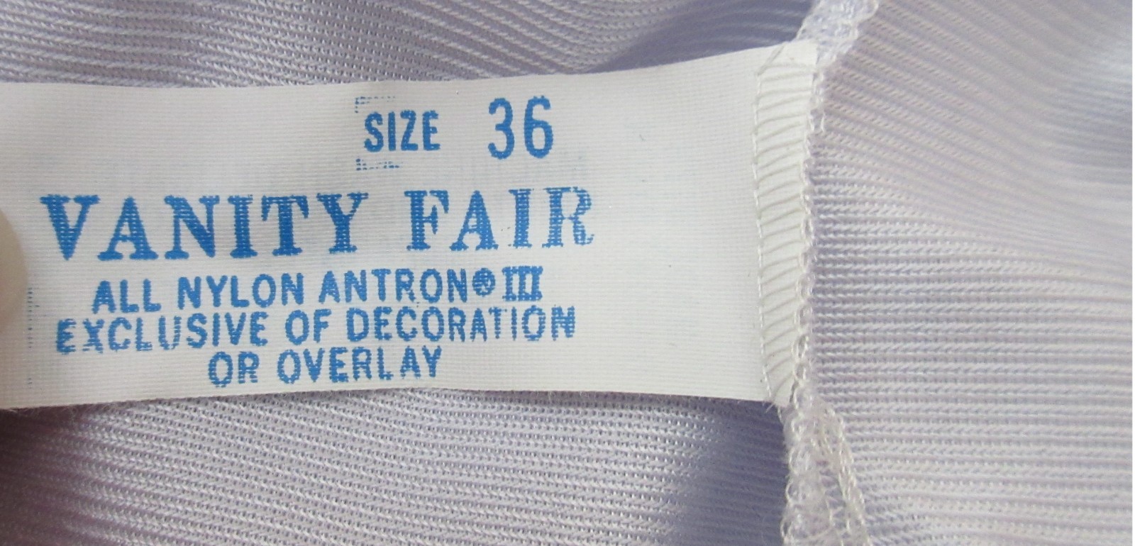 VANITY FAIR BRIDAL BLUE LACE front NYLON camisole slip nightgown sz 36 /bust 38