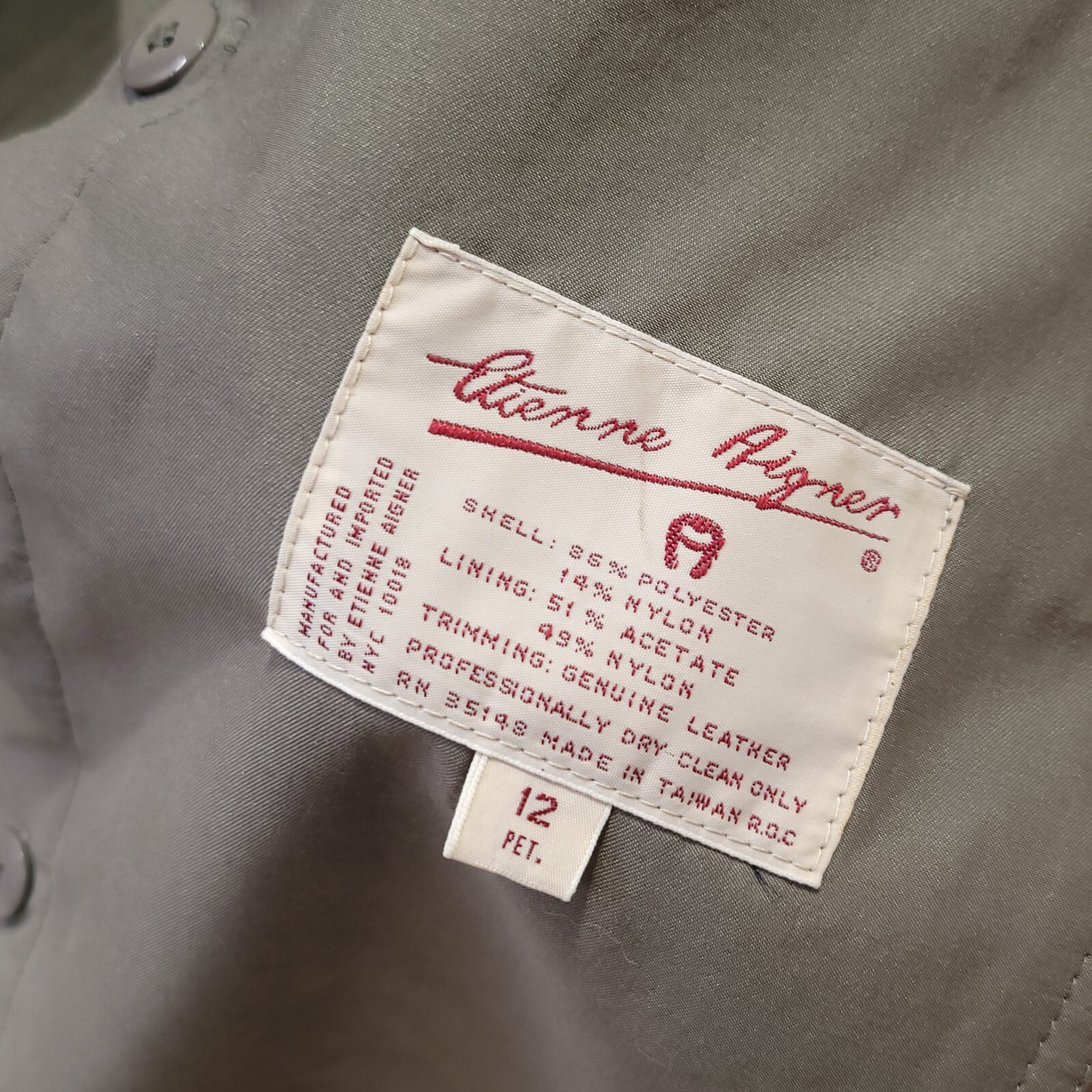 Vintage Etienne Aigner Size 12P Trench Coat Button Out Liner Green/Bark